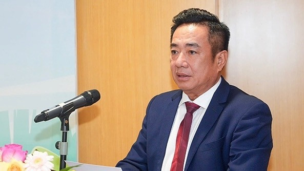 Phó Tổng Giám đốc Ngân hàng Chính sách xã hội Huỳnh Văn Thuận. Phó Tổng Giám đốc Ngân hàng Chính sách xã hội Huỳnh Văn Thuận.