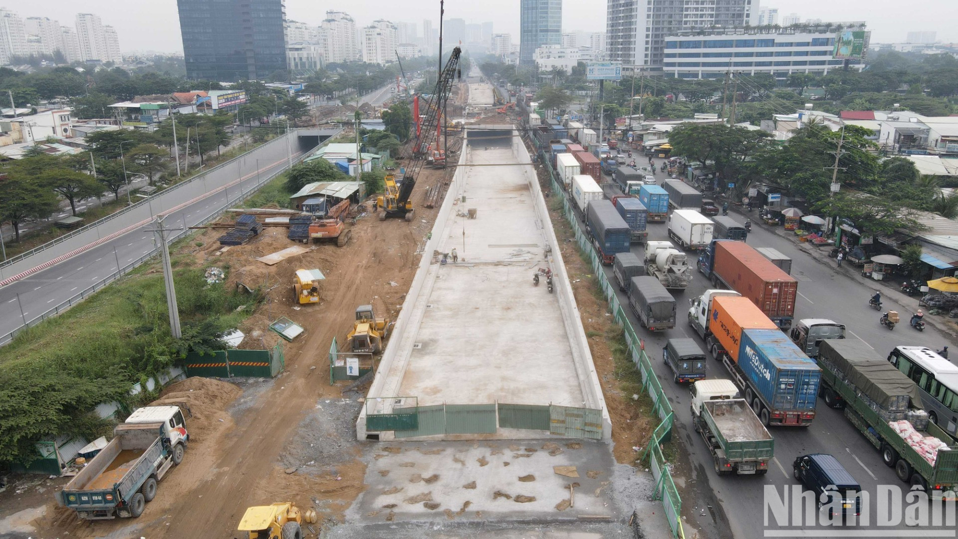 Việc thông xe nhánh hầm chui HC1 còn lại sẽ giải bài toán ùn tắc giao thông cũng như tăng năng lực giao thông cho cửa ngõ phía nam vốn có tình trạng giao thông rất phức tạp.