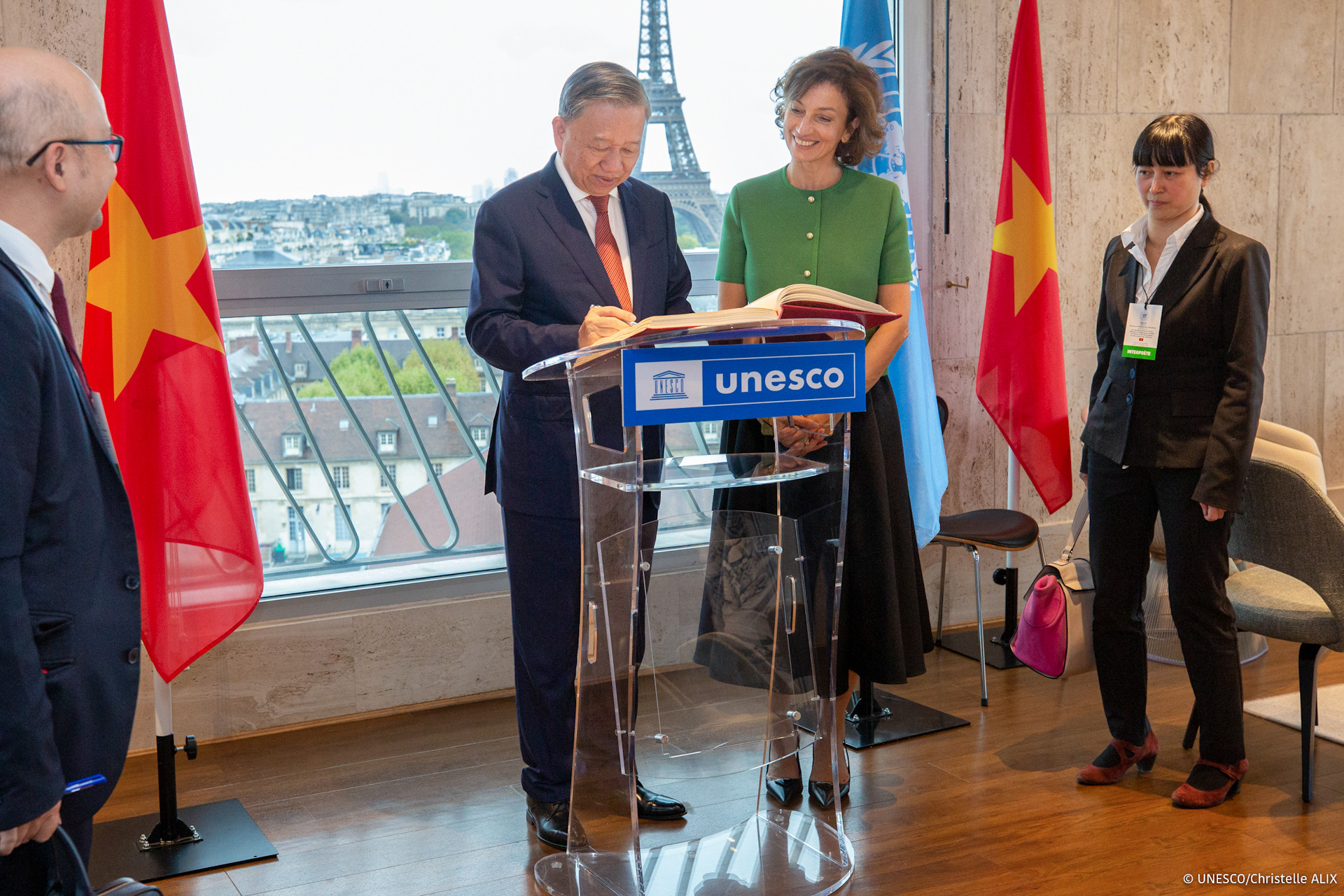 [Ảnh] Tổng Bí thư, Chủ tịch nước Tô Lâm thăm chính thức Trụ sở UNESCO ảnh 8