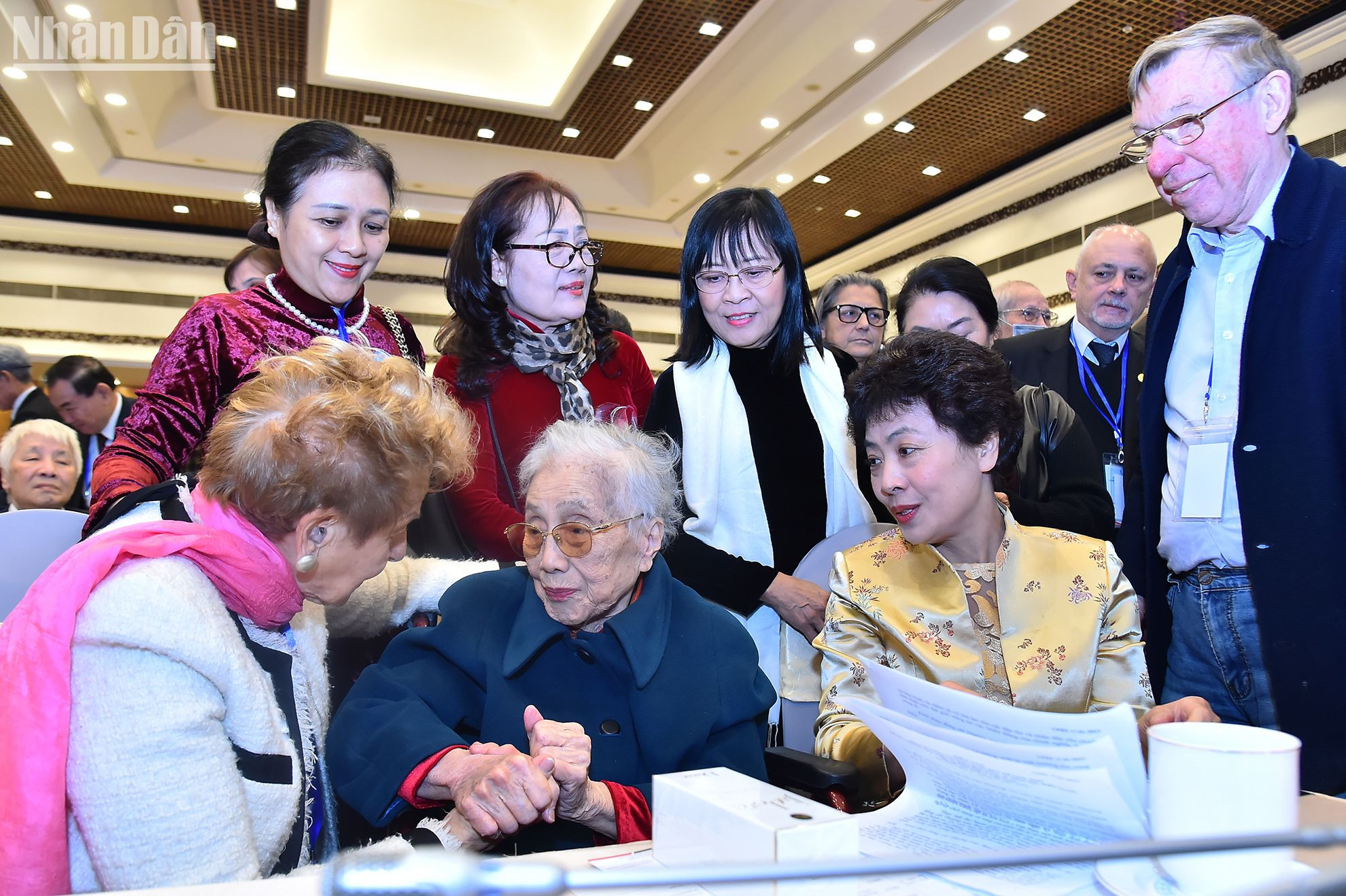 Lễ kỷ niệm là dịp để các chứng nhân lịch sử gặp mặt, ôn lại câu chuyện của những tháng ngày 50 năm trước.