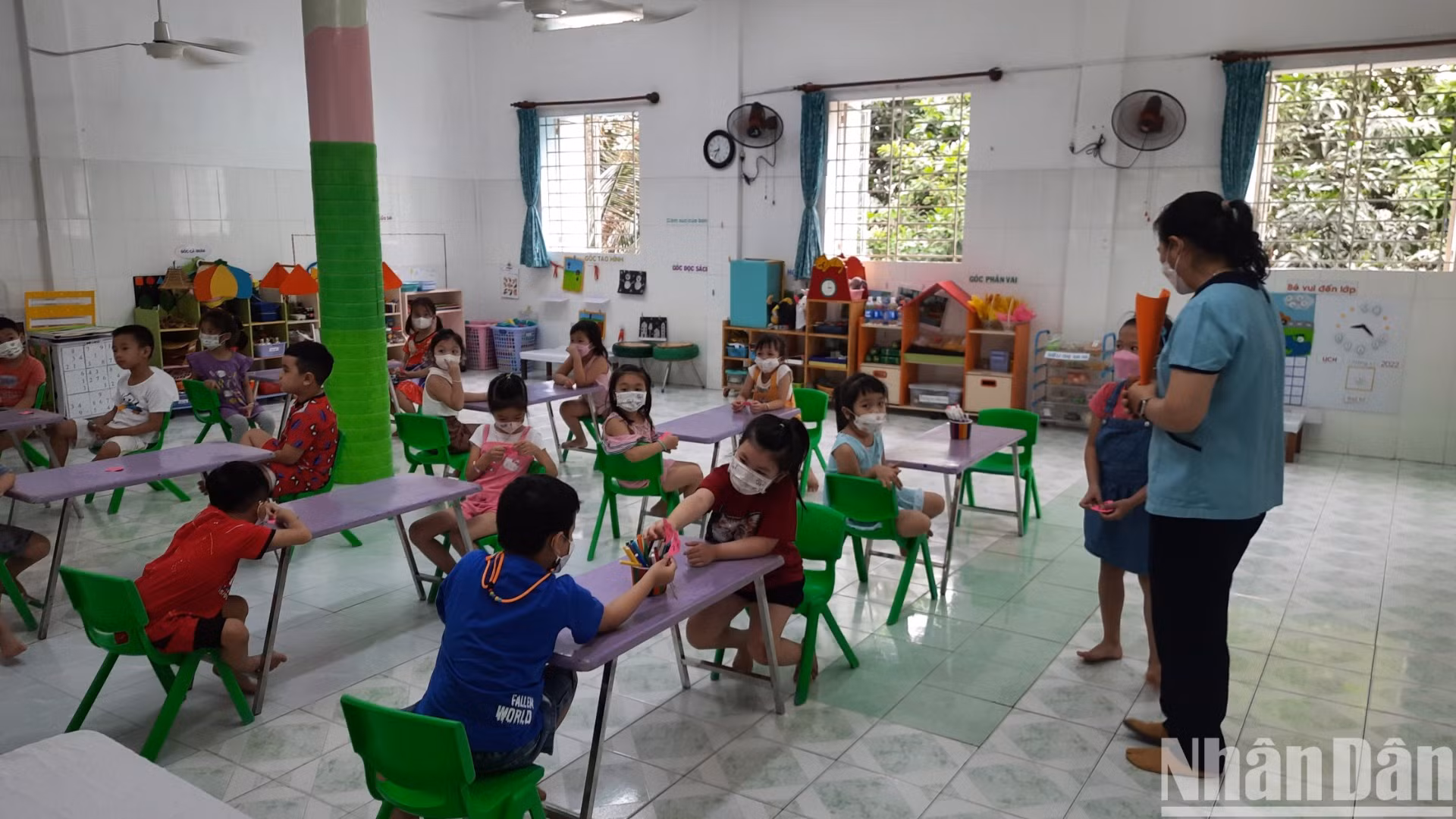 Giờ học tập của các cháu Trường mầm non Tuổi thơ 7, quận 3, Thành phố Hồ Chí Minh.