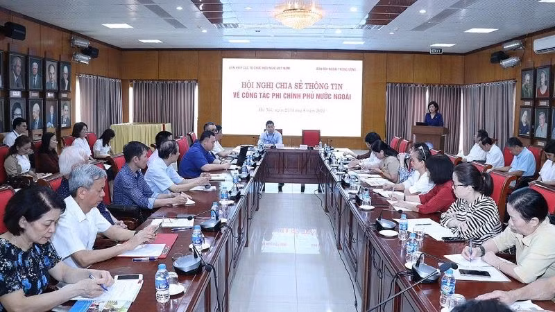 Hội nghị chia sẻ thông tin về công tác phi chính phủ nước ngoài năm 2023. (Nguồn: Internet)