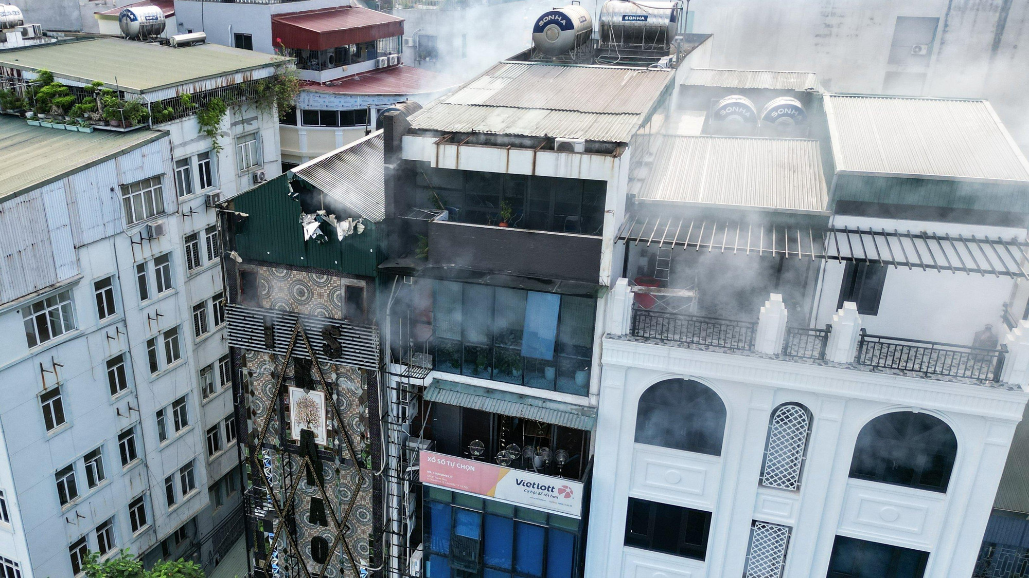 Tổ trinh sát của Trung tá Đặng Anh Quân, Đội trưởng, Trung úy Đỗ Đức Việt và Binh nhì Nguyễn Đình Phúc, chiến sĩ nghĩa vụ đã hướng dẫn, cứu nạn được 8 người trước khi hy sinh...