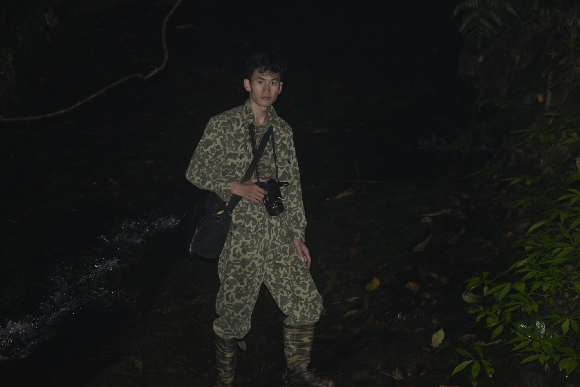 Lầu A Ký, người đầu tiên chụp được ảnh voọc quần đùi trắng trong tự nhiên tại Hà Nội. (Ảnh: Nhân vật cung cấp)