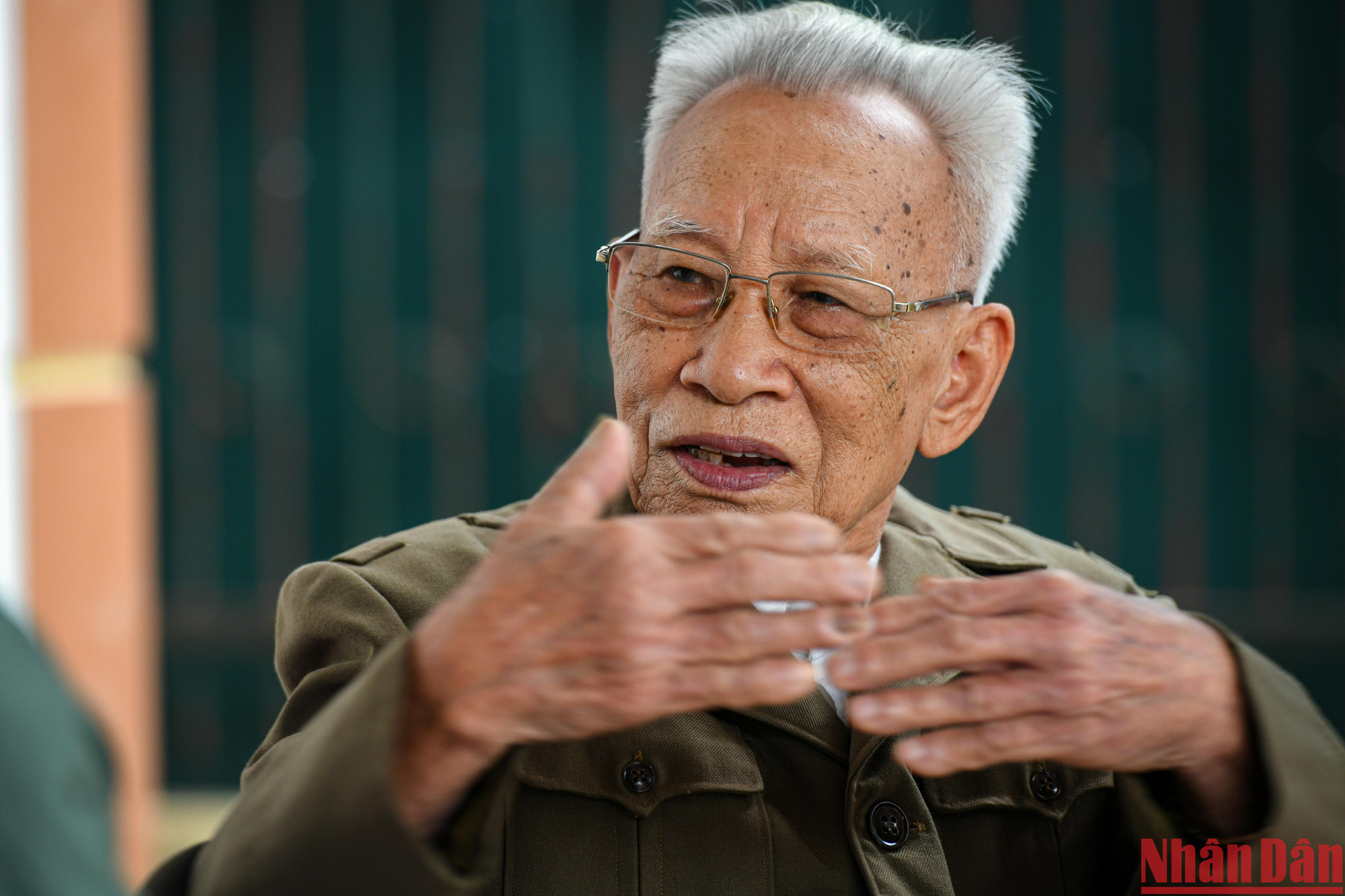 Ký ức về Lễ Quốc khánh 2/9/1954 vẫn còn vẹn nguyên trong Đại tá Nguyễn Thanh Hà. (Ảnh: Thành Đạt)