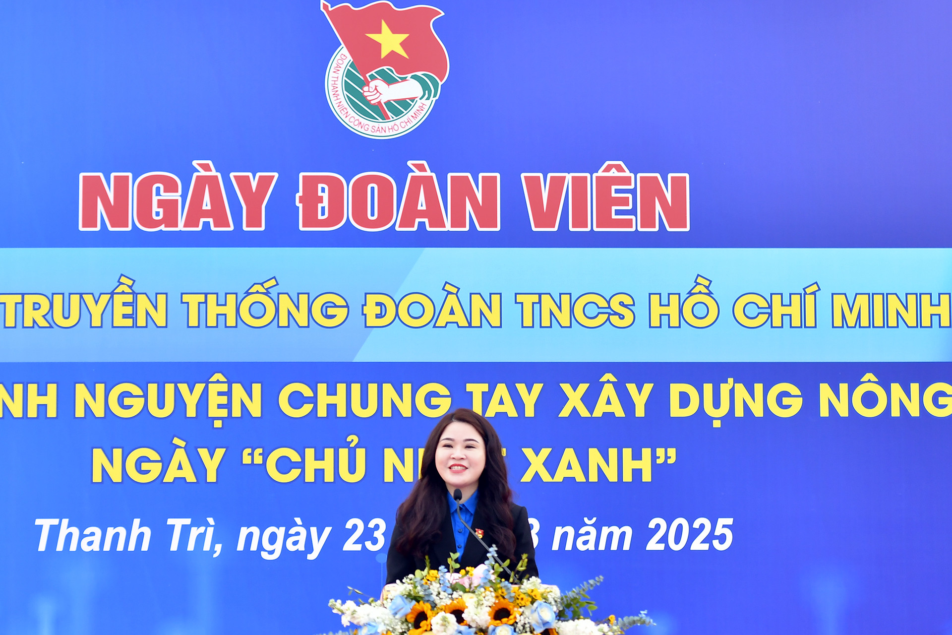 Bí thư Thành đoàn Chu Hồng Minh phát biểu ý kiến tại chương trình.