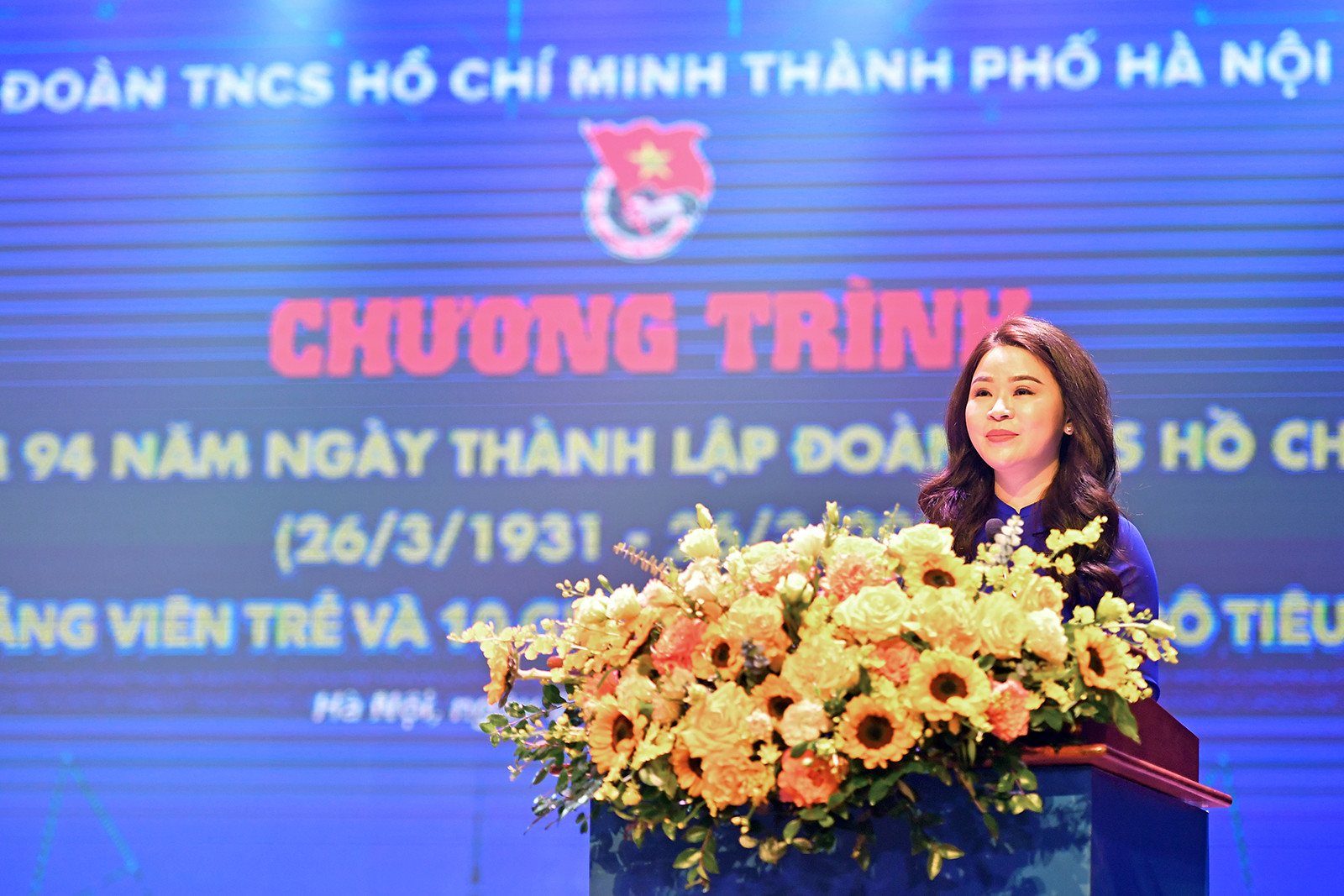Bí thư Thành đoàn Hà Nội Chu Hồng Minh đọc diễn văn kỷ niệm tại Chương trình.