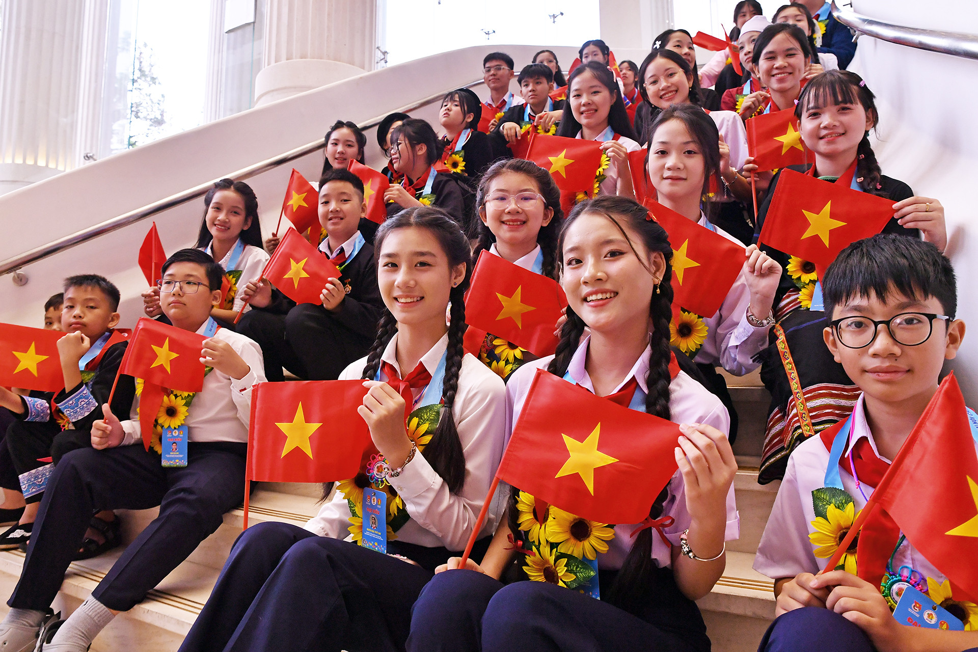 Đều là những đội viên, thiếu nhi tiêu biểu với thành tích nổi bật trong học tập, rèn luyện và thi đua thực hiện tốt 5 điều Bác Hồ dạy, các đại biểu nhanh chóng hòa đồng, thân thiết.