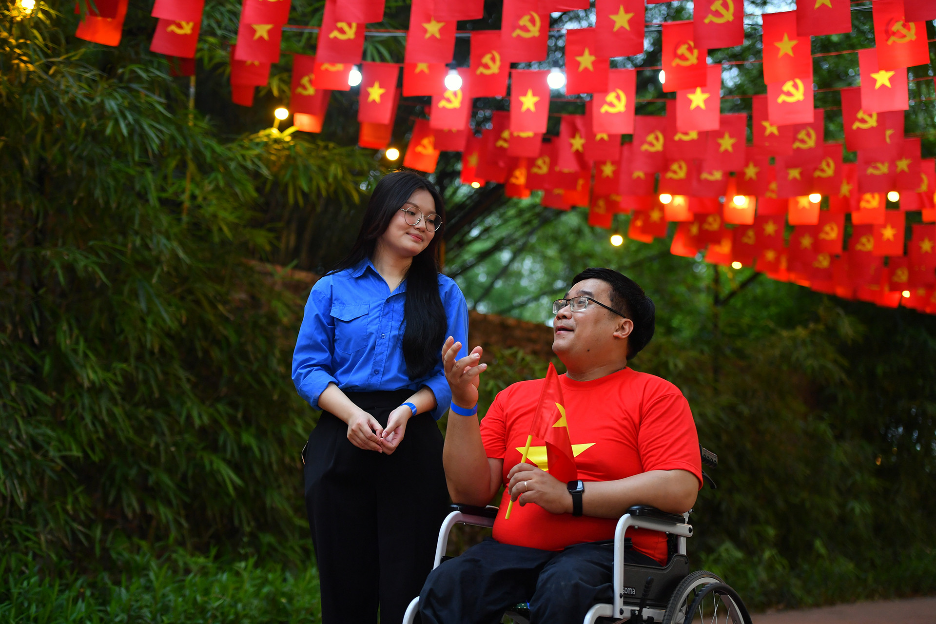 Được biết, kể từ khi được thành lập tới nay, Hội đã không ngừng kiến tạo những giá trị thực chất cho cộng đồng người khuyết tật Việt Nam nói chung, các bạn trẻ không may mắn trong cuộc sống nói riêng. Được biết, kể từ khi được thành lập tới nay, Hội đã không ngừng kiến tạo những giá trị thực chất cho cộng đồng người khuyết tật Việt Nam nói chung, các bạn trẻ không may mắn trong cuộc sống nói riêng.