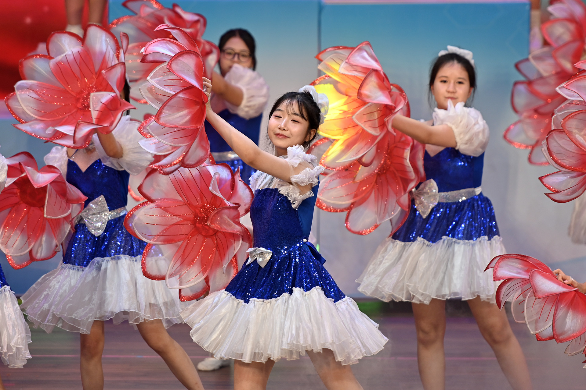 Các tiết mục nghệ thuật khép lại Đại hội "Cháu ngoan Bác Hồ" thành phố Hà Nội lần thứ XV. Các tiết mục nghệ thuật khép lại Đại hội "Cháu ngoan Bác Hồ" thành phố Hà Nội lần thứ XV.