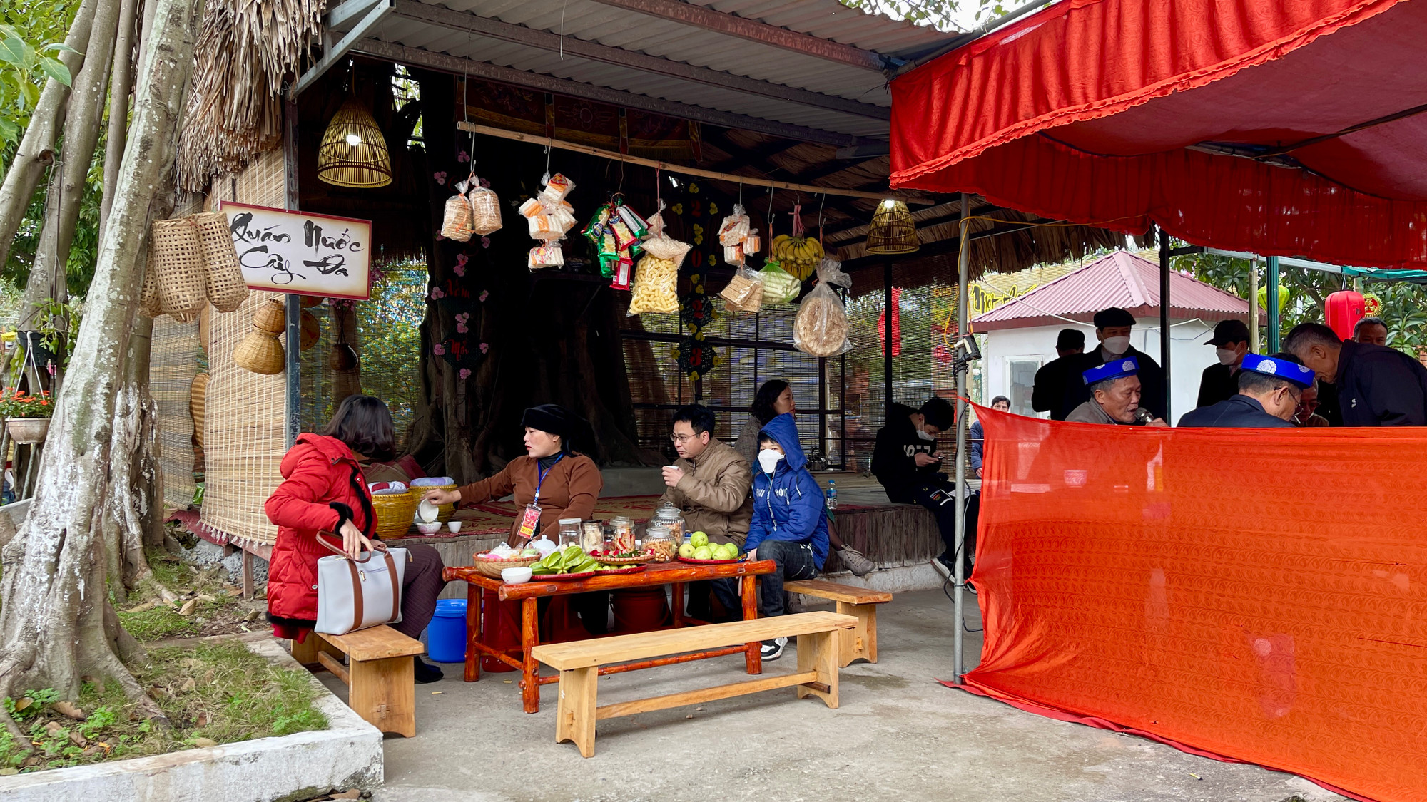 Sau vài năm bị gián đoạn vì dịch Covid-19, chợ Tết "Một thoáng Thành Nam" được tổ chức trở lại nhằm quảng bá các loại hình di sản văn hóa, ẩm thực tiêu biểu của Nam Định gắn với Thành Nam xưa, tạo không gian nhu cầu tham quan, thưởng thức các giá trị văn hóa truyền thống của nhân dân trong dịp đón Tết cổ truyền của dân tộc, góp phần bảo tồn, phát huy giá trị văn hóa và phát triển du lịch.