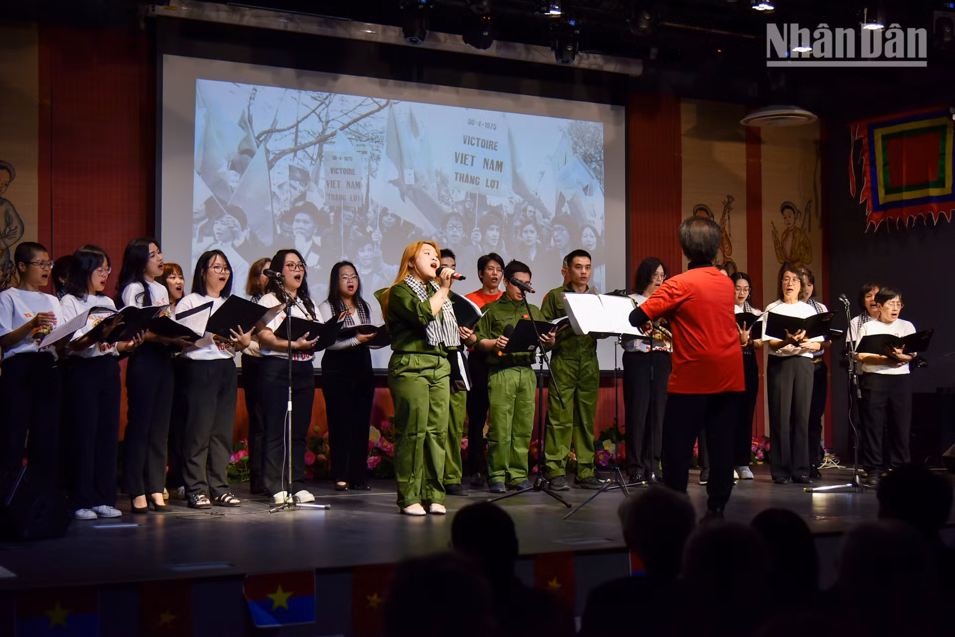 [Ảnh] Kiều bào tại Pháp và hành trình của lòng yêu nước ảnh 3