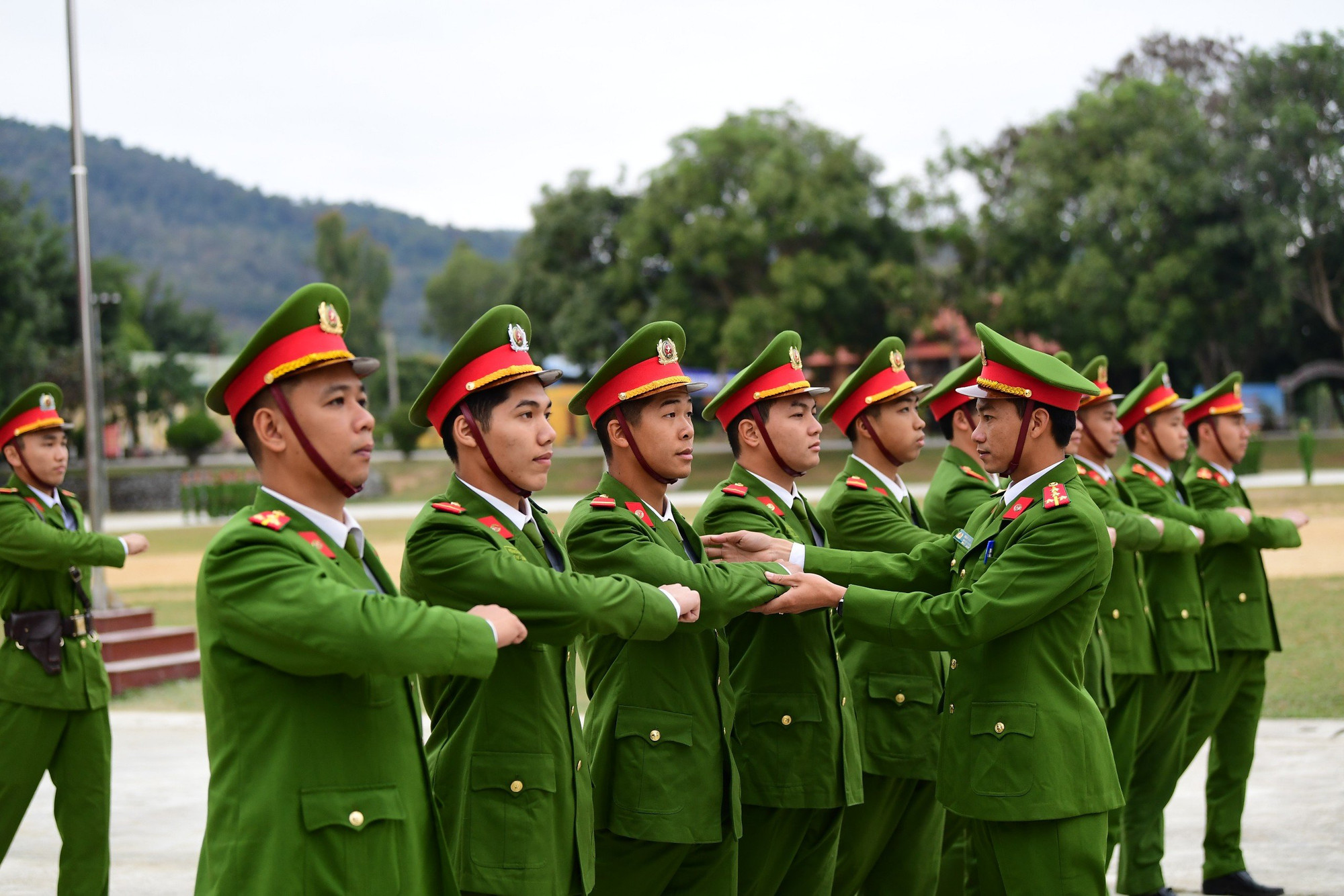 Công tác huấn luyện của Trung đoàn được thực hiện nghiêm túc và thường xuyên.