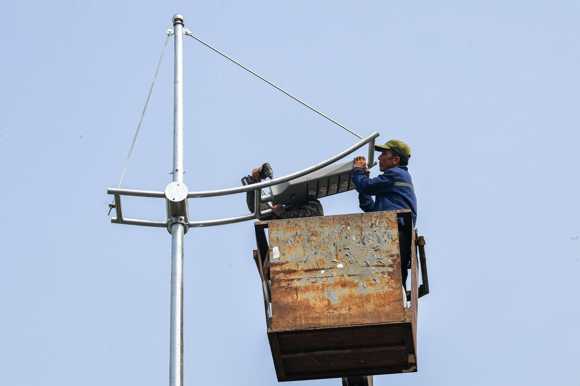 [Ảnh] Diện mạo mới của dự án mở rộng đường Âu Cơ-Nghi Tàm ảnh 15