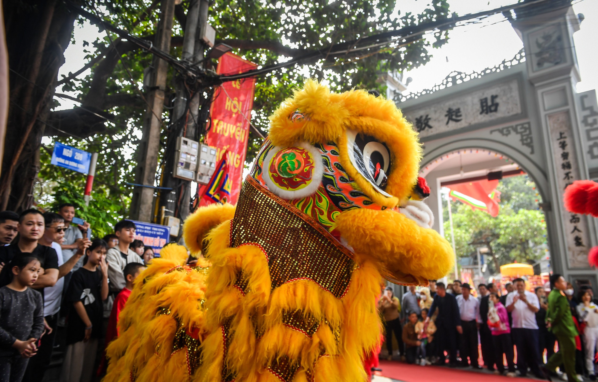 Bắt đầu từ năm 2017, cộng đồng nhân dân và chính quyền địa phương đã đồng thuận tổ chức Lễ hội Xôi tại Đình Phú Gia trong dịp Lễ hội làng vào ngày mùng 8 tháng Giêng âm lịch để tưởng nhớ công ơn của thần Khai Nguyên đồng thời là dịp để những người dân Phú Thượng lập nghiệp nơi xa trở về, cùng tôn vinh nghề truyền thống, dâng những mâm xôi dẻo thơm kết tinh từ tinh hoa trời đất cùng với tài hoa sáng tạo của con người lên Thành hoàng làng với mong ước một mùa xuân mới ấm no, hạnh phúc. Bắt đầu từ năm 2017, cộng đồng nhân dân và chính quyền địa phương đã đồng thuận tổ chức Lễ hội Xôi tại Đình Phú Gia trong dịp Lễ hội làng vào ngày mùng 8 tháng Giêng âm lịch để tưởng nhớ công ơn của thần Khai Nguyên đồng thời là dịp để những người dân Phú Thượng lập nghiệp nơi xa trở về, cùng tôn vinh nghề truyền thống, dâng những mâm xôi dẻo thơm kết tinh từ tinh hoa trời đất cùng với tài hoa sáng tạo của con người lên Thành hoàng làng với mong ước một mùa xuân mới ấm no, hạnh phúc.