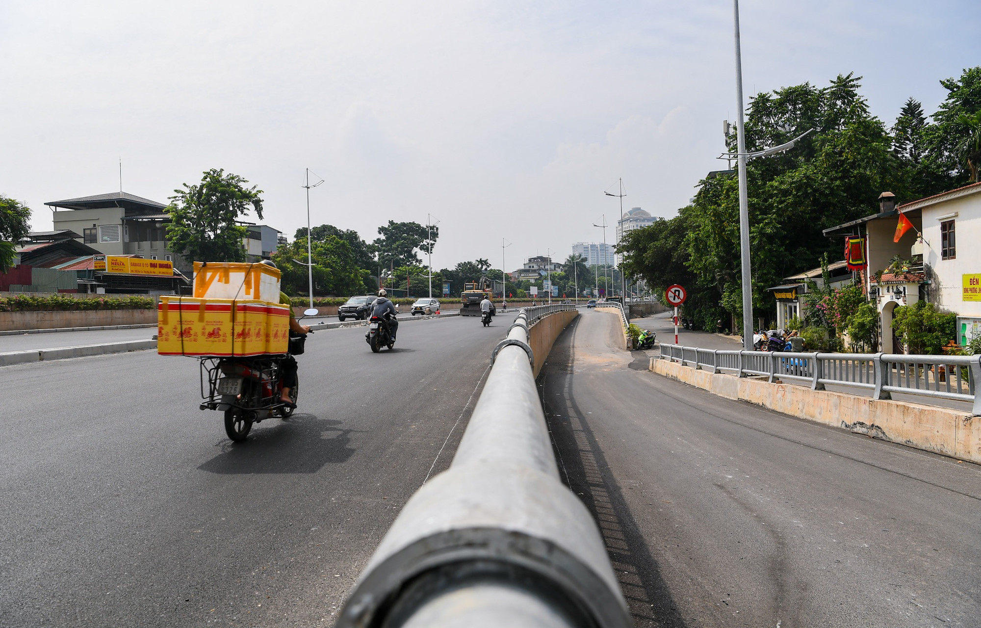 [Ảnh] Diện mạo mới của dự án mở rộng đường Âu Cơ-Nghi Tàm ảnh 12