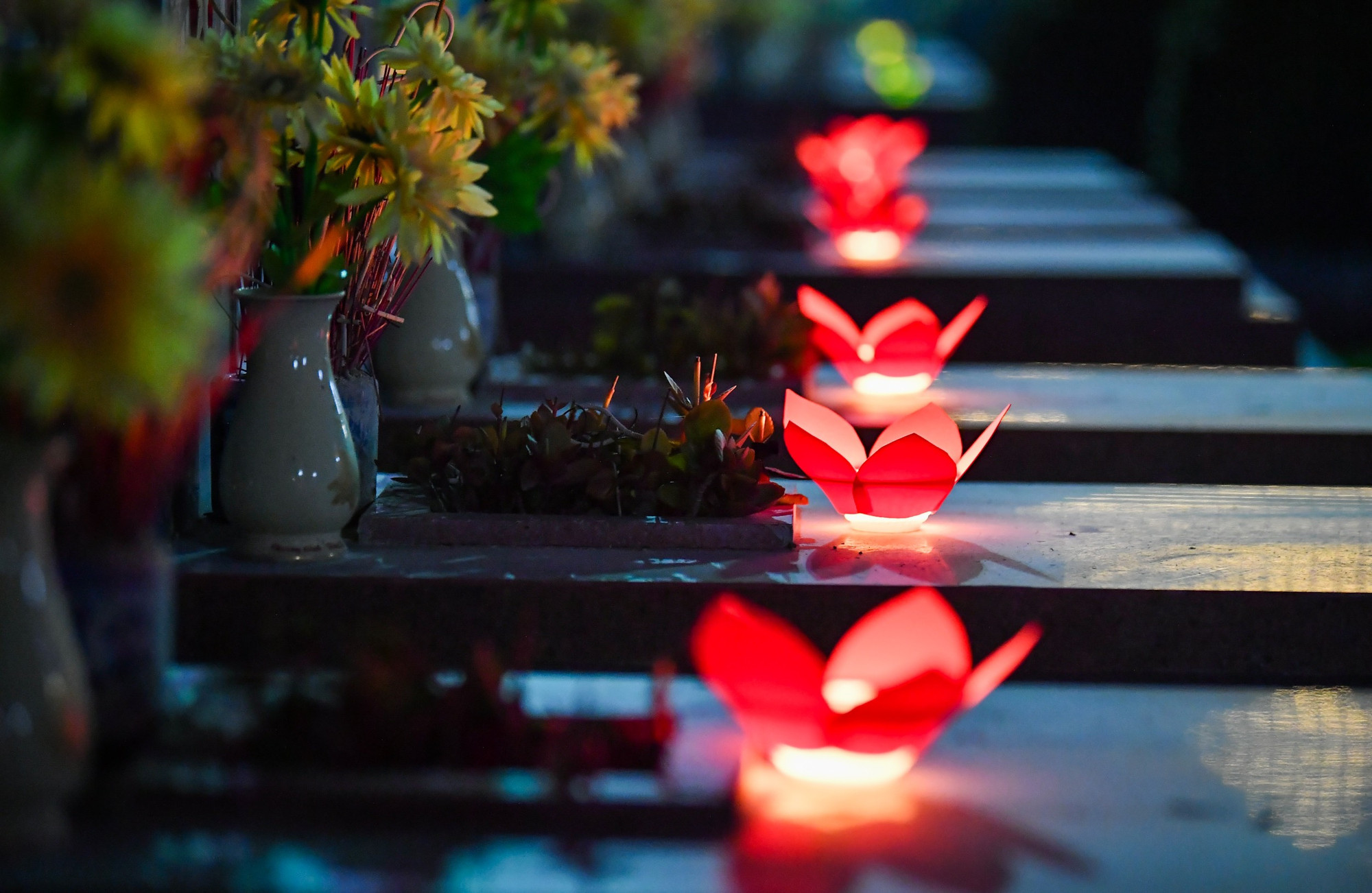 Ngoài sự góp mặt của hơn 200 đoàn viên, thanh niên tỉnh đoàn Điện Biên còn có 33 đoàn viên, thanh niên tỉnh Tiền Giang.