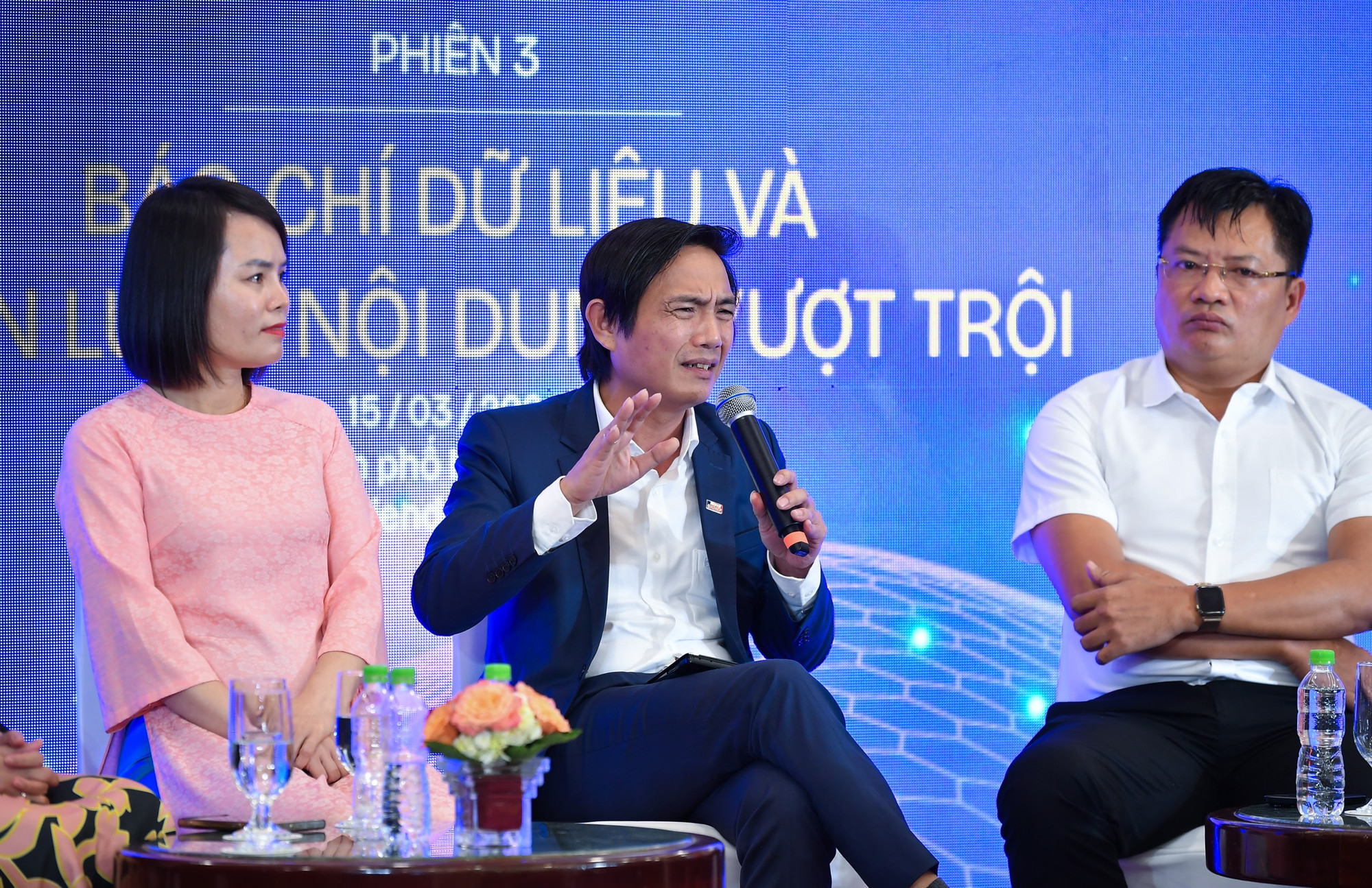 Phó Tổng Biên tập Nông nghiệp Việt Nam chia sẻ về cách phát triển sản phẩm riêng biệt dành cho nông dân.