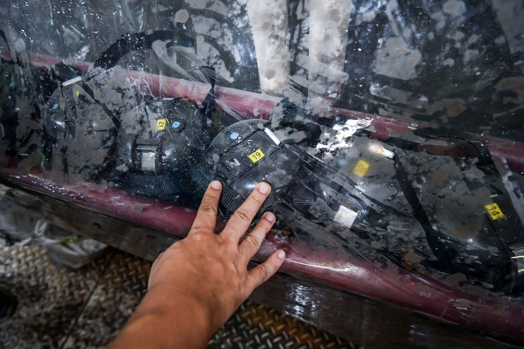 Đây là bộ dụng cụ giúp công nhân có thể giúp người trong hầm nâng cao khả năng tự bảo vệ trong trường hợp có sự cố xảy ra.