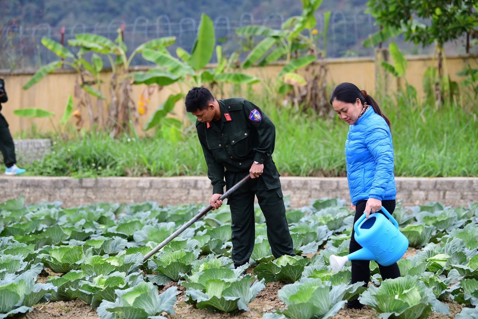 Sinh hoạt hằng ngày của các cán bộ, chiến sĩ Trung đoàn.