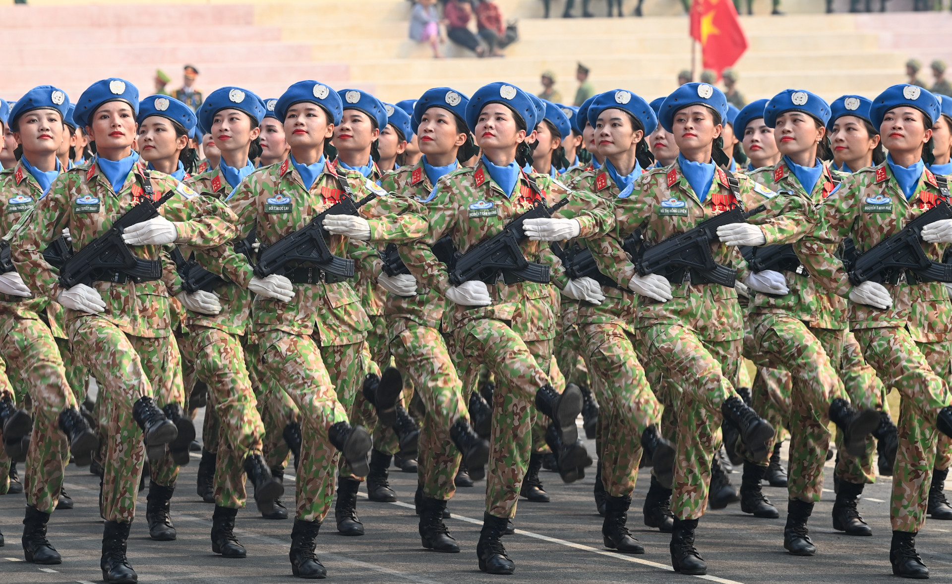 Hành trình 10 năm xây dựng, trưởng thành, Lực lượng gìn giữ hòa bình Việt Nam luôn quán triệt sâu sắc đường lối đối ngoại của Đảng, nêu cao tinh thần độc lập, tự chủ, hòa bình, hữu nghị, hợp tác và phát triển, hoàn thành xuất sắc mọi nhiệm vụ.