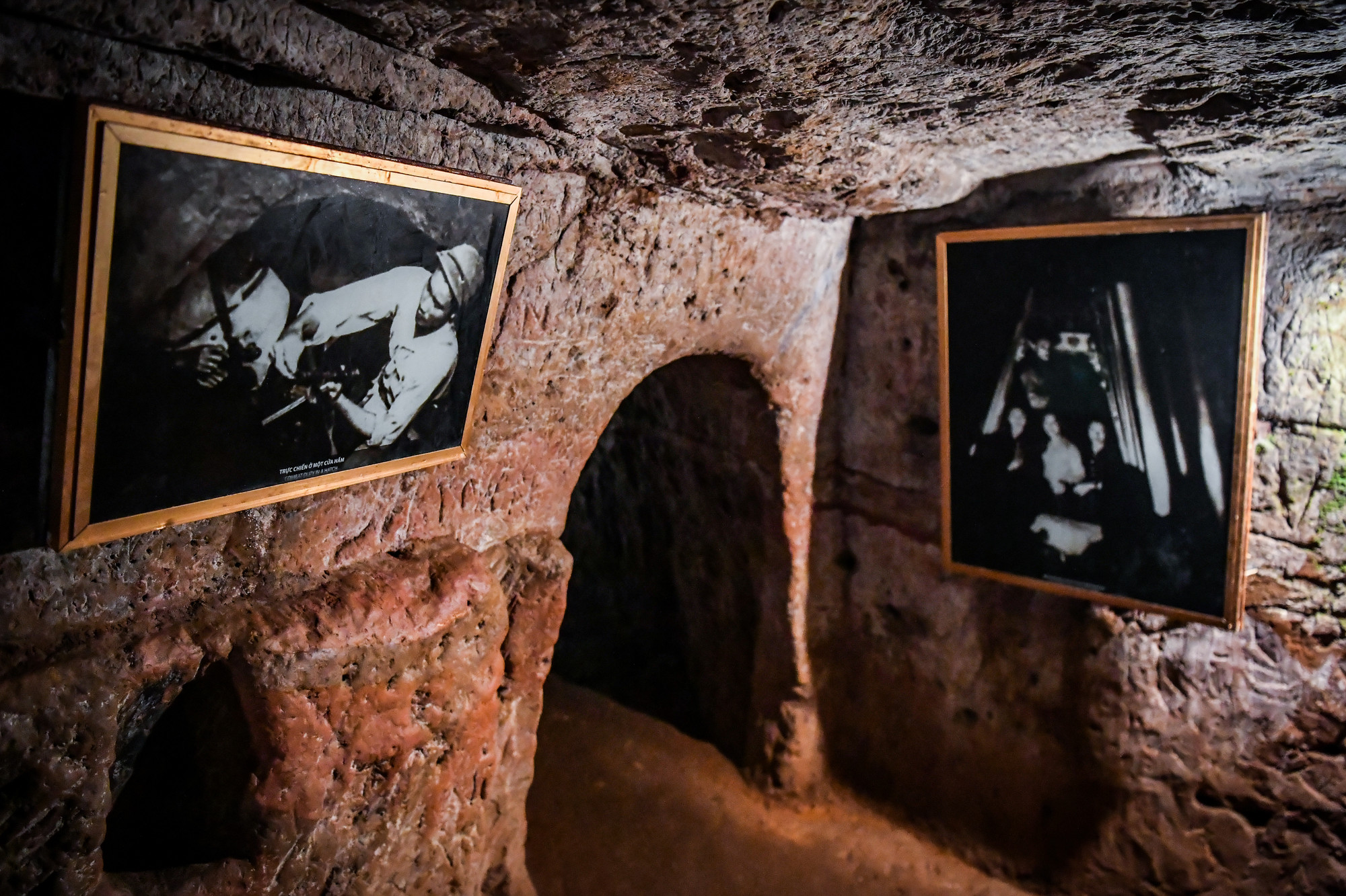 Một vài hình ảnh được trưng bày trong địa đạo hôm nay... Một vài hình ảnh được trưng bày trong địa đạo hôm nay...