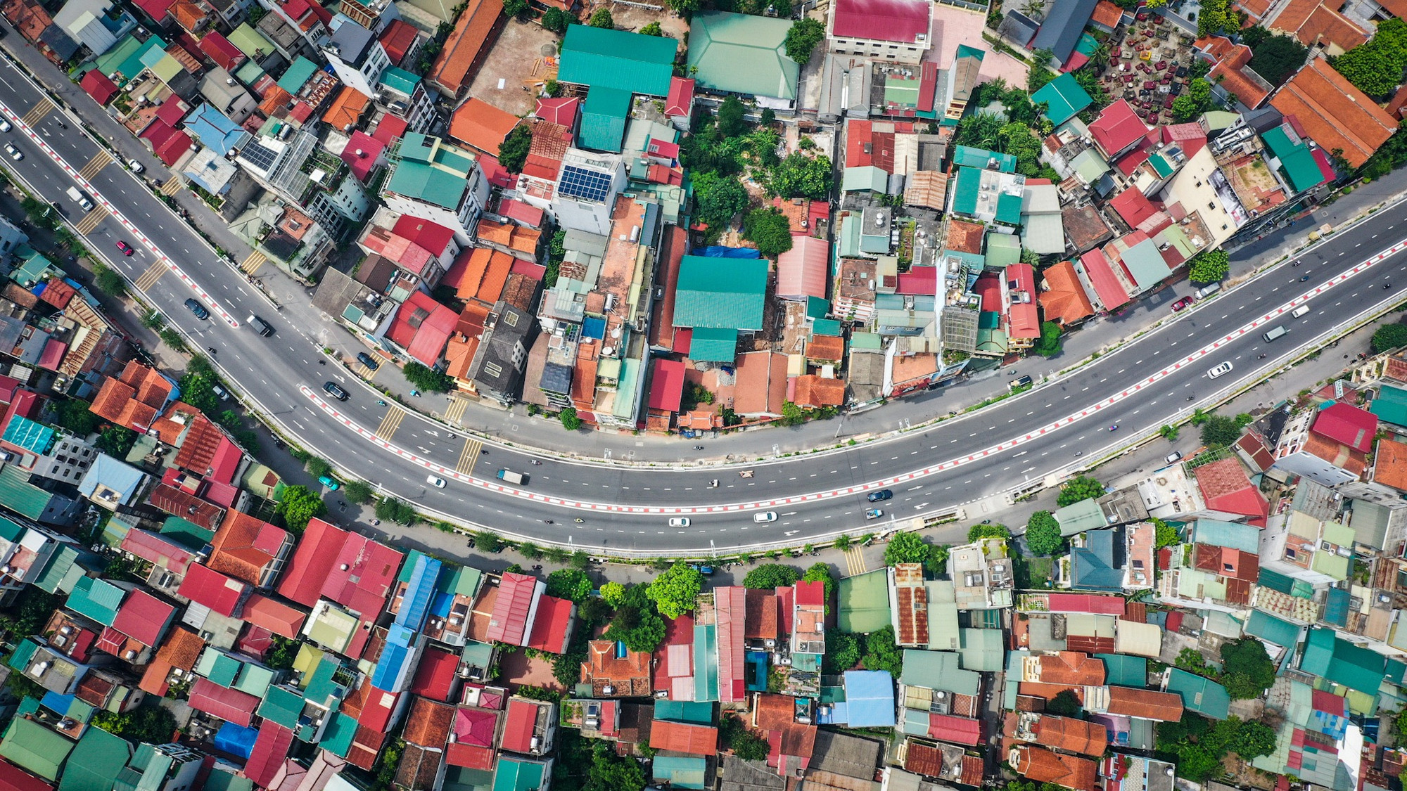 [Ảnh] Diện mạo mới của dự án mở rộng đường Âu Cơ-Nghi Tàm ảnh 2