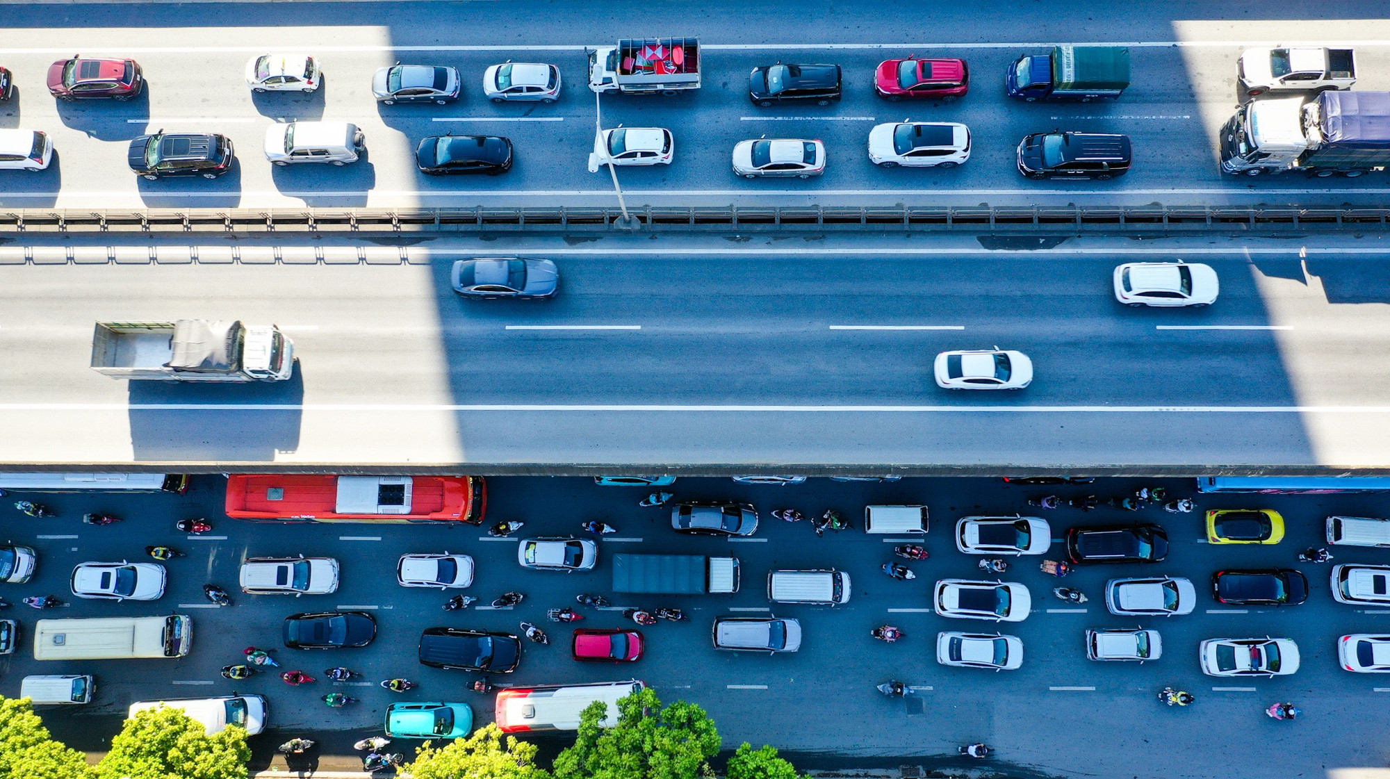 Hiện tượng ùn ứ nhẹ xuất hiện nhưng không đáng kể. Hiện tượng ùn ứ nhẹ xuất hiện nhưng không đáng kể.