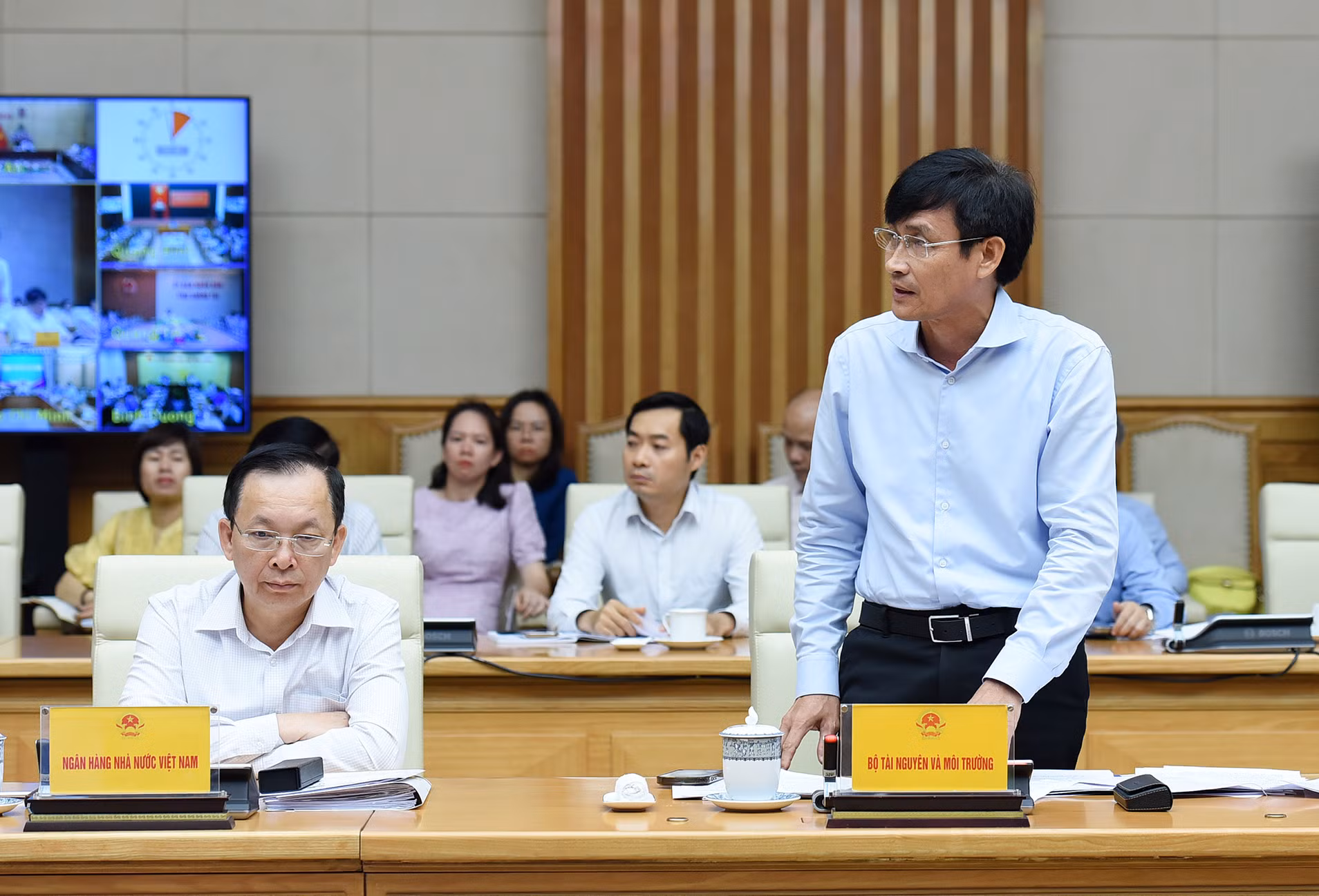 Đại diện lãnh đạo Bộ Tài nguyên và Môi trường phát biểu ý kiến