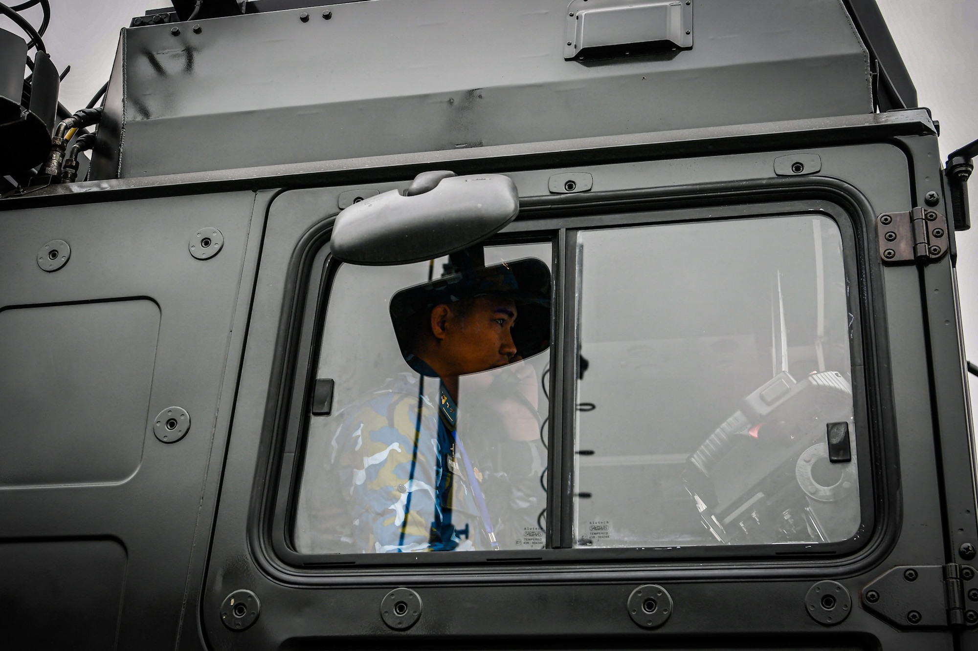 Bên trong khoang lái của Tổ hợp Spyder.