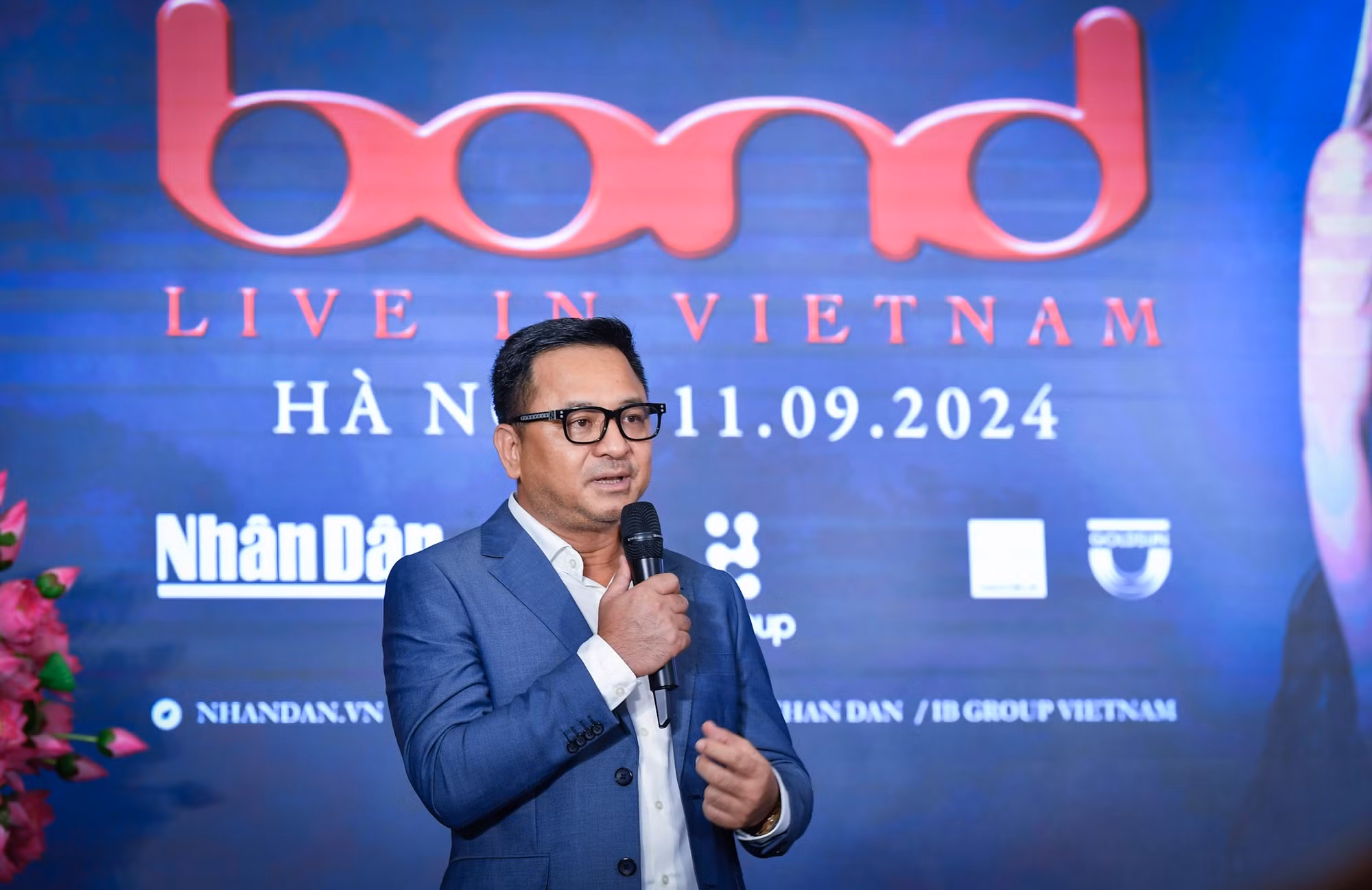 Ông Nguyễn Thùy Dương, Chủ tịch IB Group Việt Nam, Giám đốc Sản xuất chương trình nhấn mạnh: "Chúng tôi muốn sử dụng âm nhạc để kết nối tình đoàn kết, sự yêu thương của cộng đồng."