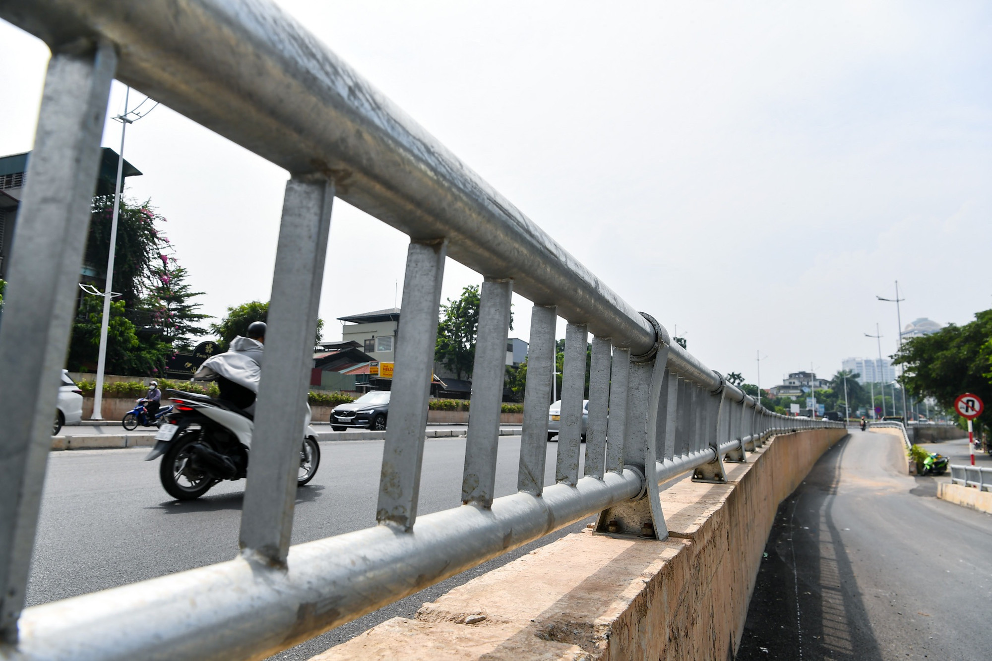 [Ảnh] Diện mạo mới của dự án mở rộng đường Âu Cơ-Nghi Tàm ảnh 11