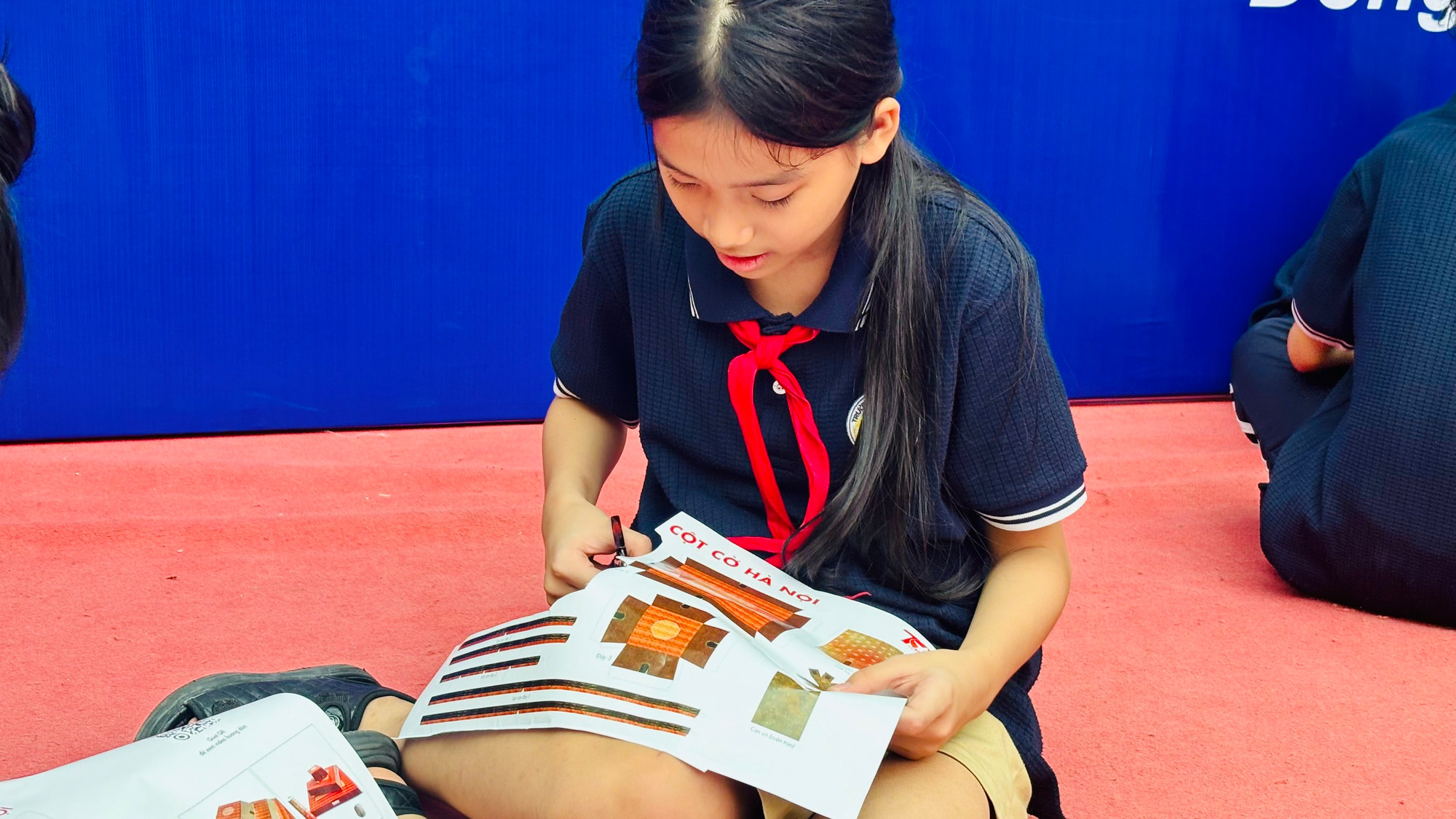 Tiết học đặc biệt tại trường THCS Thái Thịnh ngày 10/10.