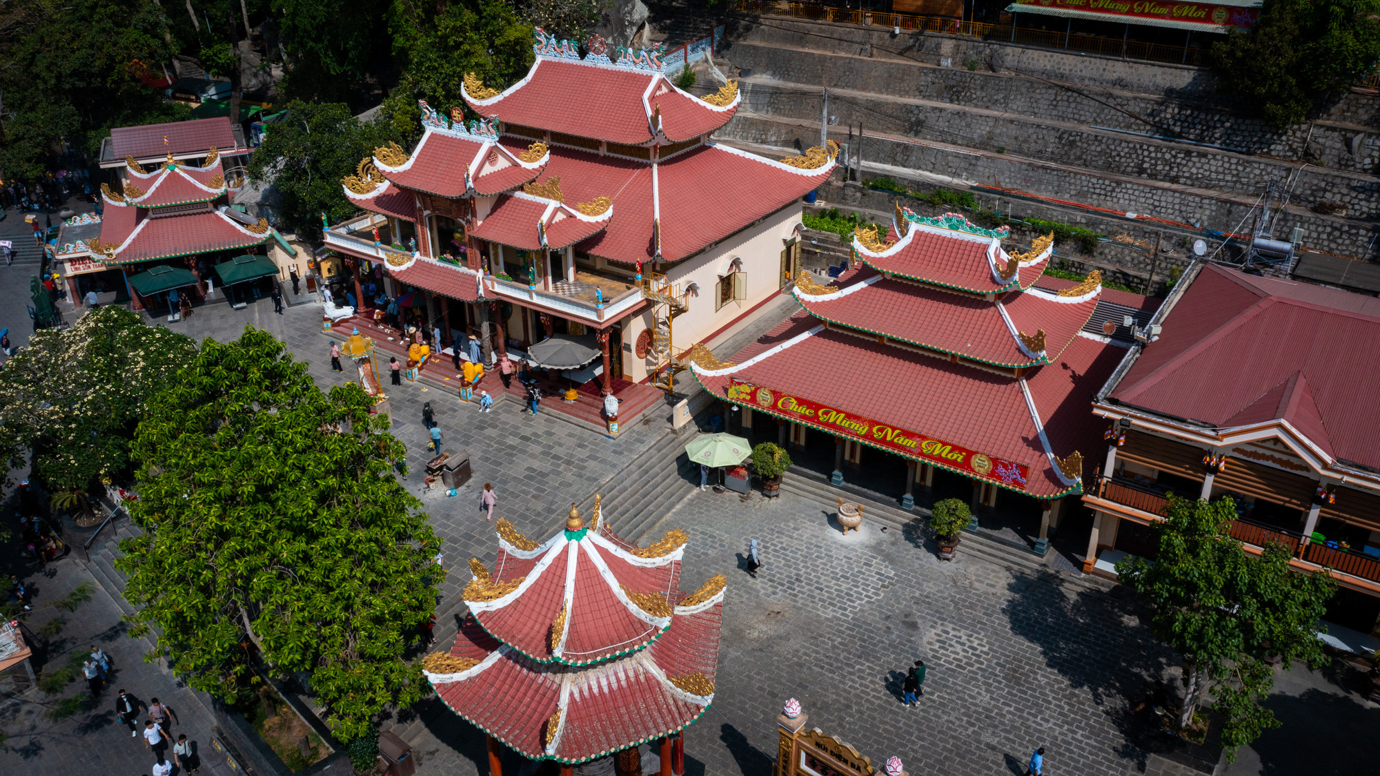 [Ảnh] Chiêm ngưỡng biển mây huyền ảo trên đỉnh núi Bà Đen Tây Ninh ảnh 18