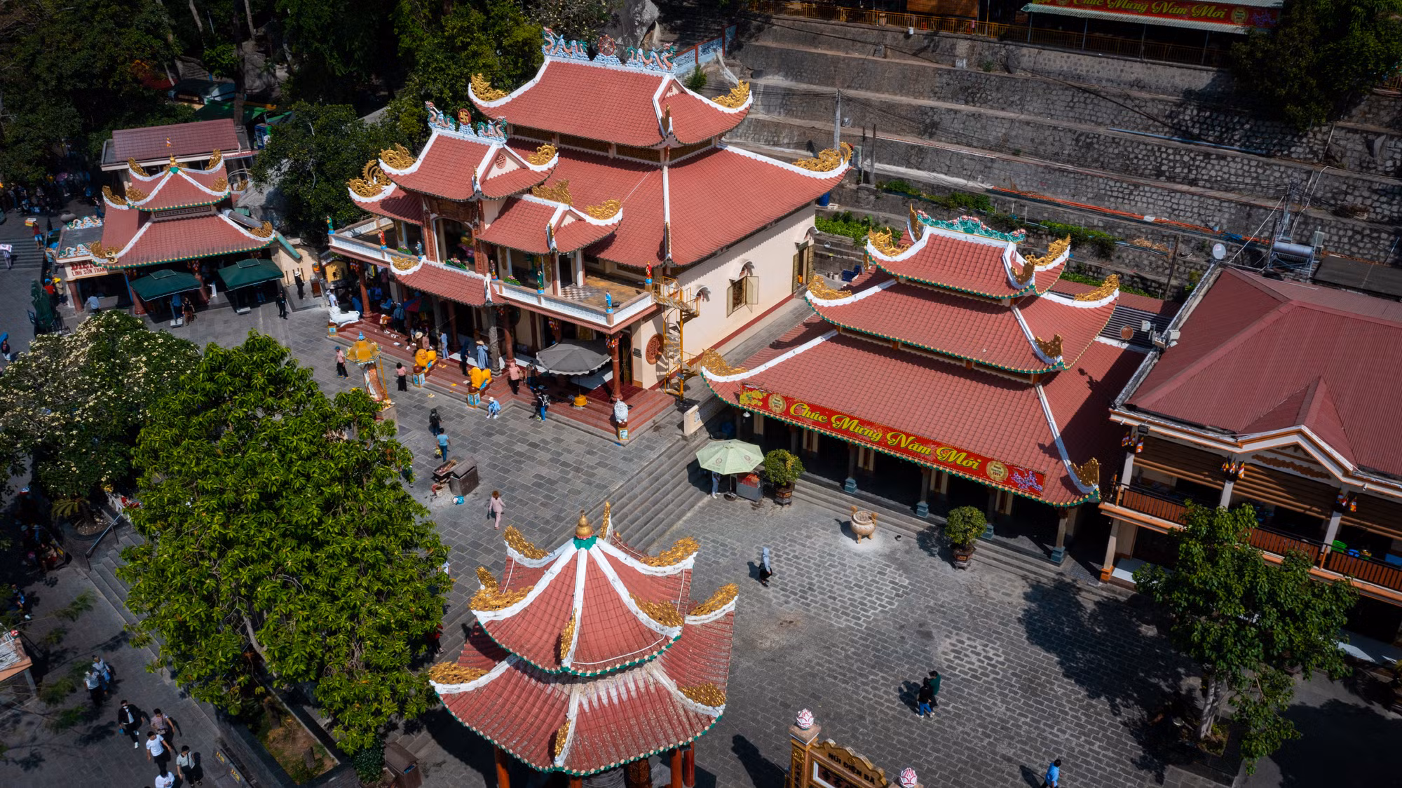 [Ảnh] Chiêm ngưỡng biển mây huyền ảo trên đỉnh núi Bà Đen Tây Ninh ảnh 18