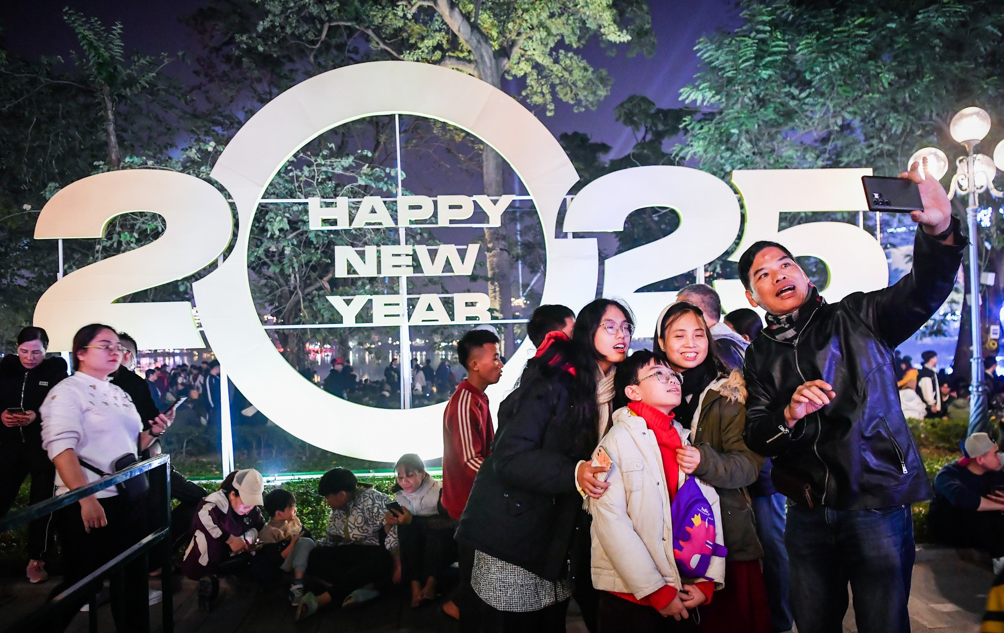 Niềm hân hoan chờ đón năm mới 2025.