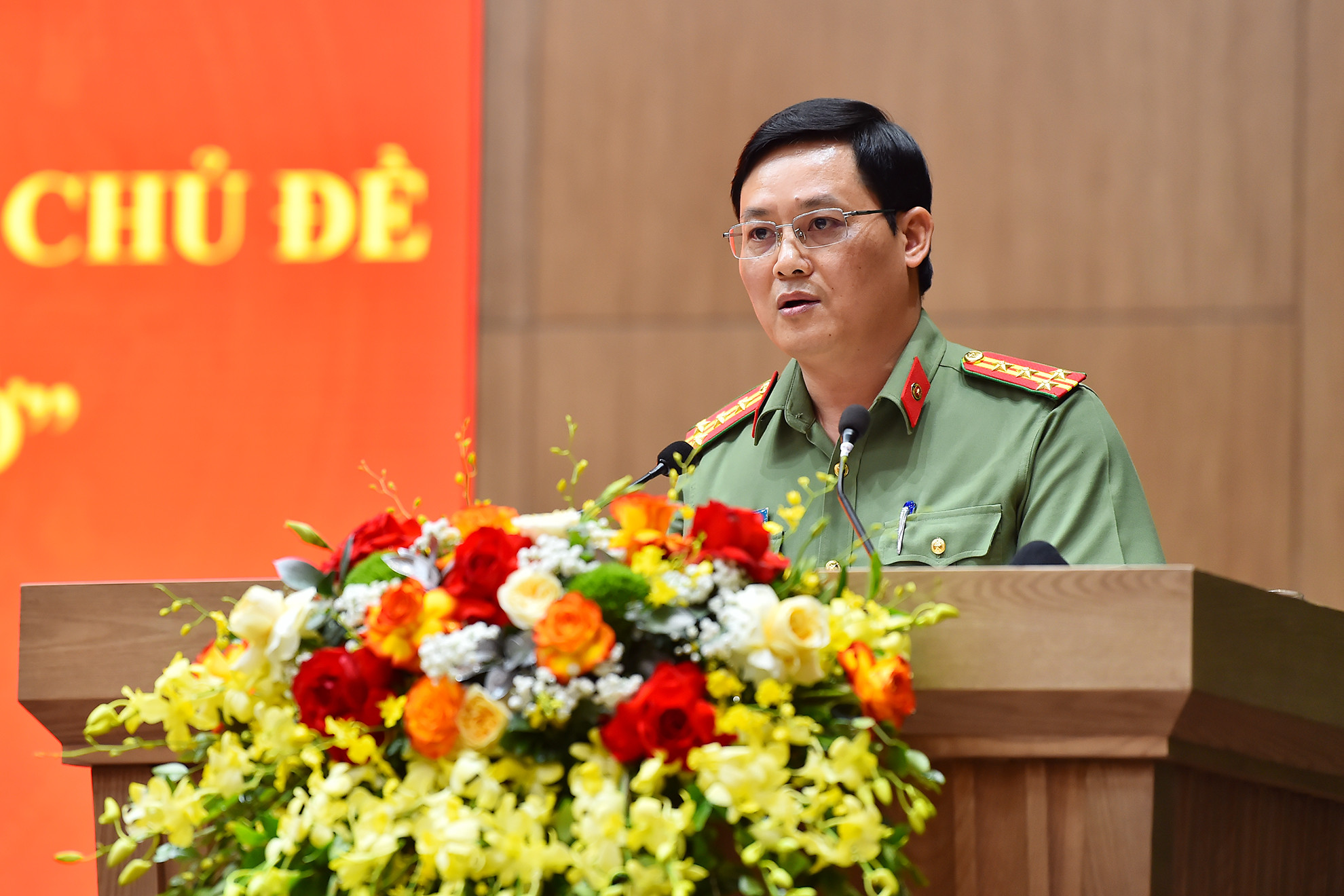 Báo cáo kết quả cụ thể của cuộc thi, đồng chí Đại tá Mai Xuân Thảo, Phó Chánh Văn phòng Bộ Công an cho biết: Từ tháng 2/2023, Bộ Công an phối hợp Báo Nhân Dân phát động Cuộc thi viết các tác phẩm điện tử với chủ đề “Bảo đảm an ninh, trật tự ở cơ sở”. (Ảnh: THỦY NGUYÊN)