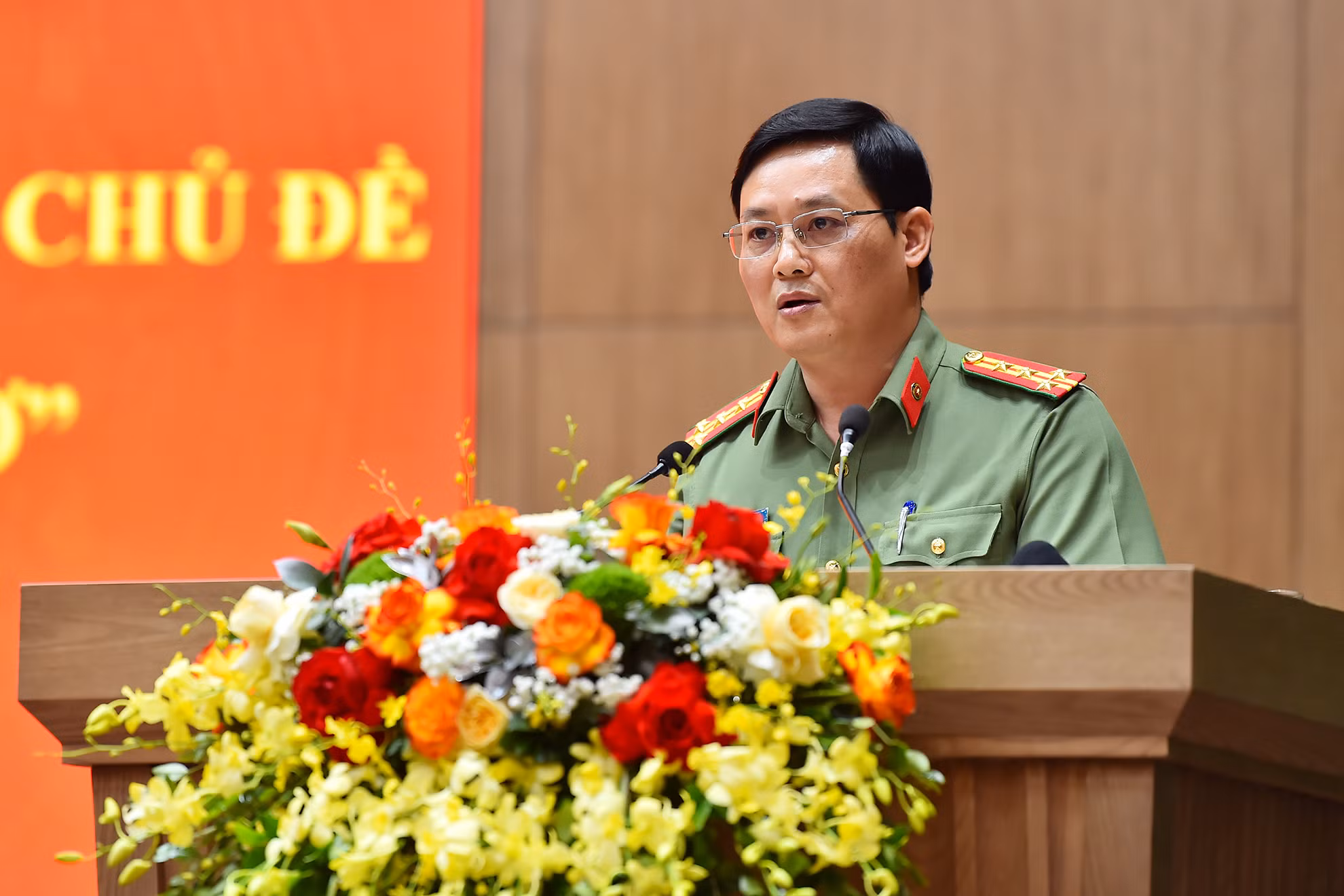 Báo cáo kết quả cụ thể của cuộc thi, đồng chí Đại tá Mai Xuân Thảo, Phó Chánh Văn phòng Bộ Công an cho biết: Từ tháng 2/2023, Bộ Công an phối hợp Báo Nhân Dân phát động Cuộc thi viết các tác phẩm điện tử với chủ đề “Bảo đảm an ninh, trật tự ở cơ sở”. (Ảnh: THỦY NGUYÊN)