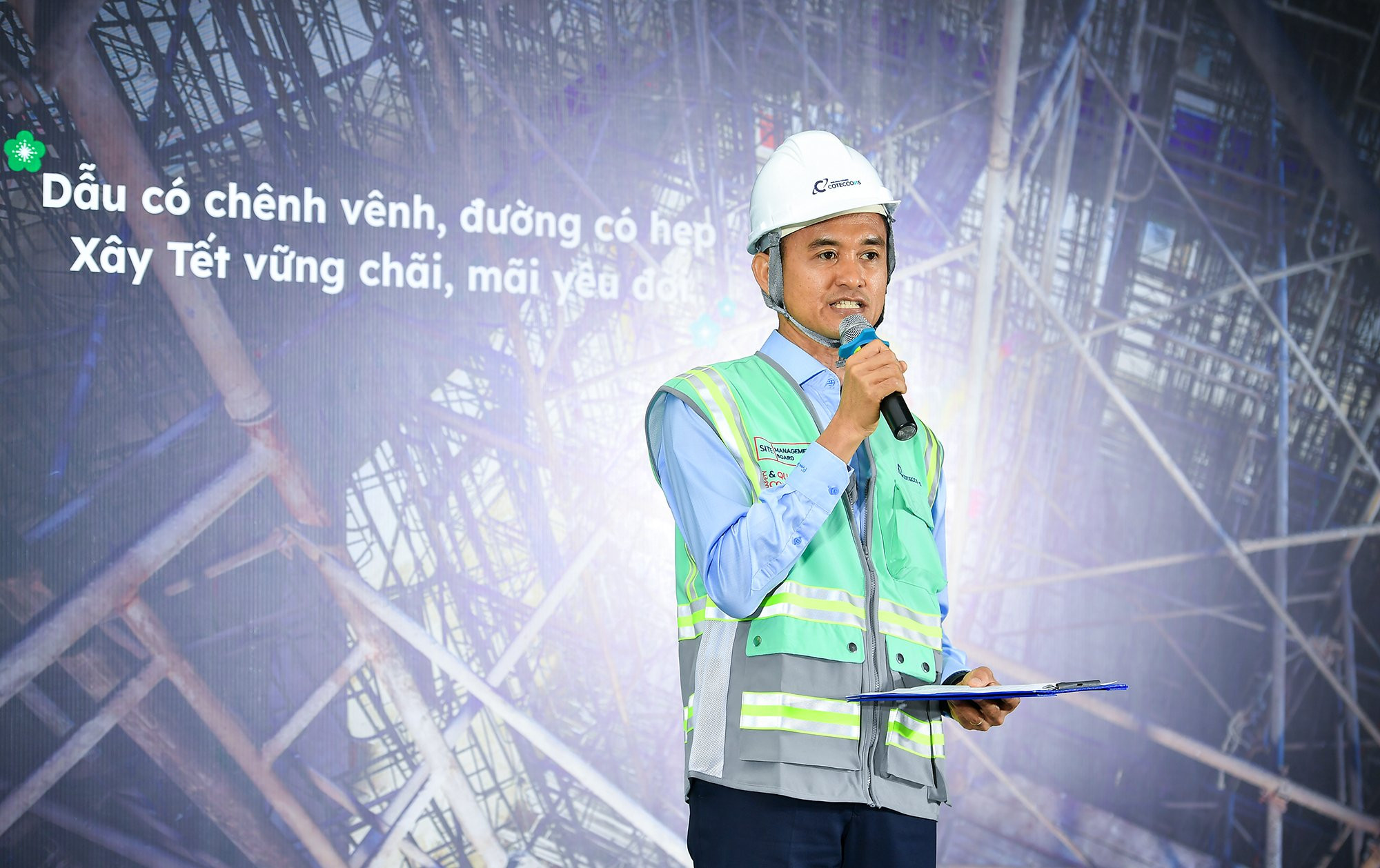 Theo ông Nguyễn Chí Thiện, Giám đốc điều hành Coteccons, xuất phát từ văn hóa biết ơn của Coteccons, với mong muốn mang lại cái Tết hạnh phúc cho người công nhân trực tiếp lao động tạo nên thành công cho dự án, đây là năm thứ hai Coteccons thực hiện Chương trình Xây Tết. Chương trình đã nhận được ủng hộ nhiều hơn của chủ đầu tư, nhà cung cấp, nhà thầu phụ, các đối tác truyền thông.