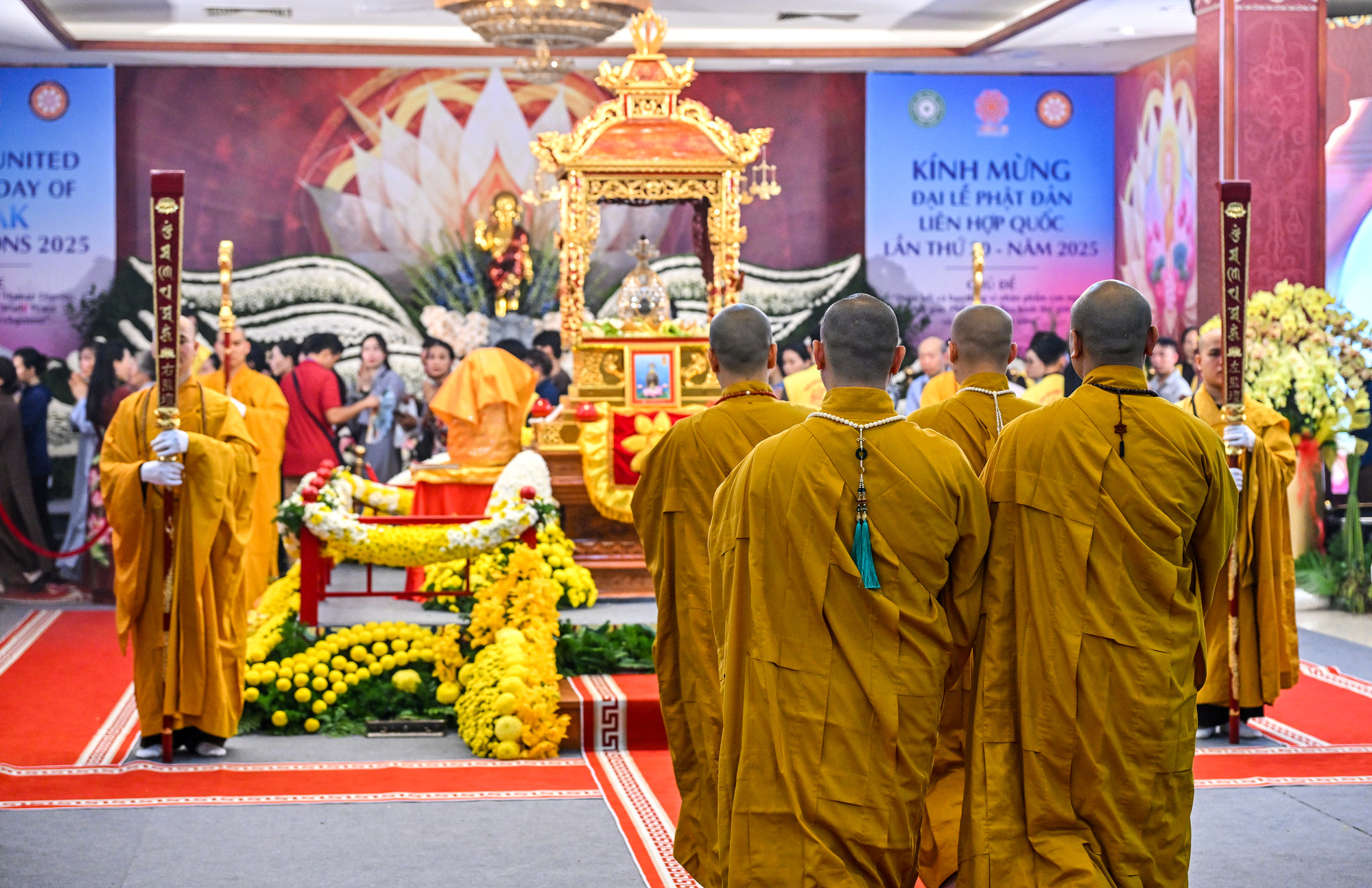 Đây là lần đầu tiên trong lịch sử xá lợi Đức Phật được cung thỉnh tới Việt Nam, nhờ sự phối hợp chặt chẽ giữa Chính phủ Việt Nam, Giáo hội Phật giáo Việt Nam, Chính phủ Ấn Độ và các tổ chức Phật giáo quốc tế.