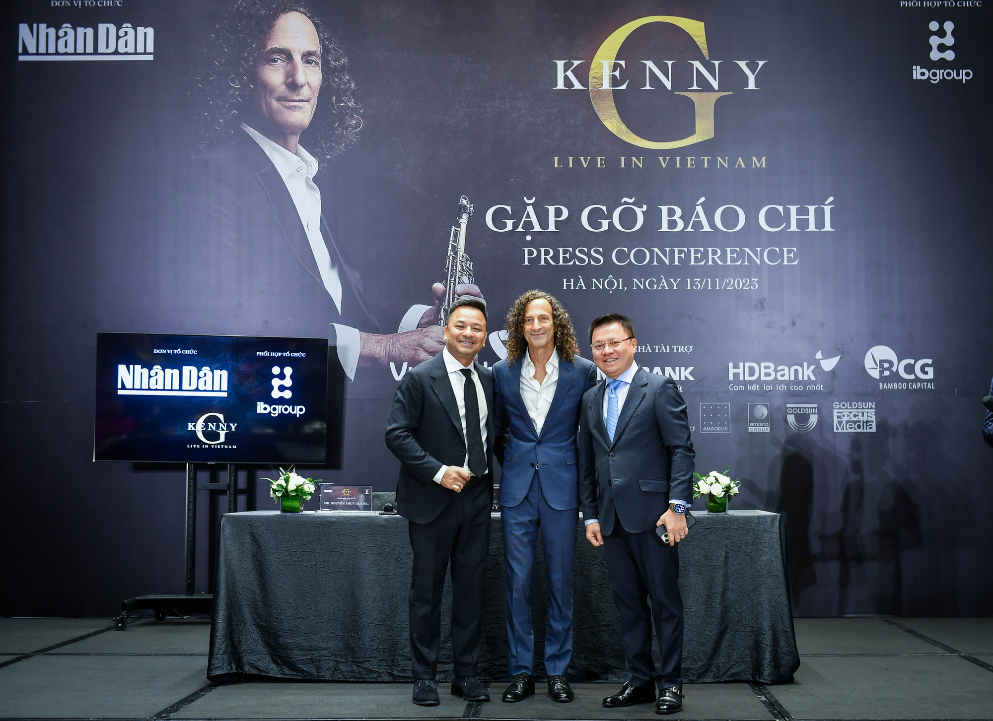 [Ảnh] Buổi gặp gỡ báo chí của Kenny G trước ngày công diễn ảnh 2