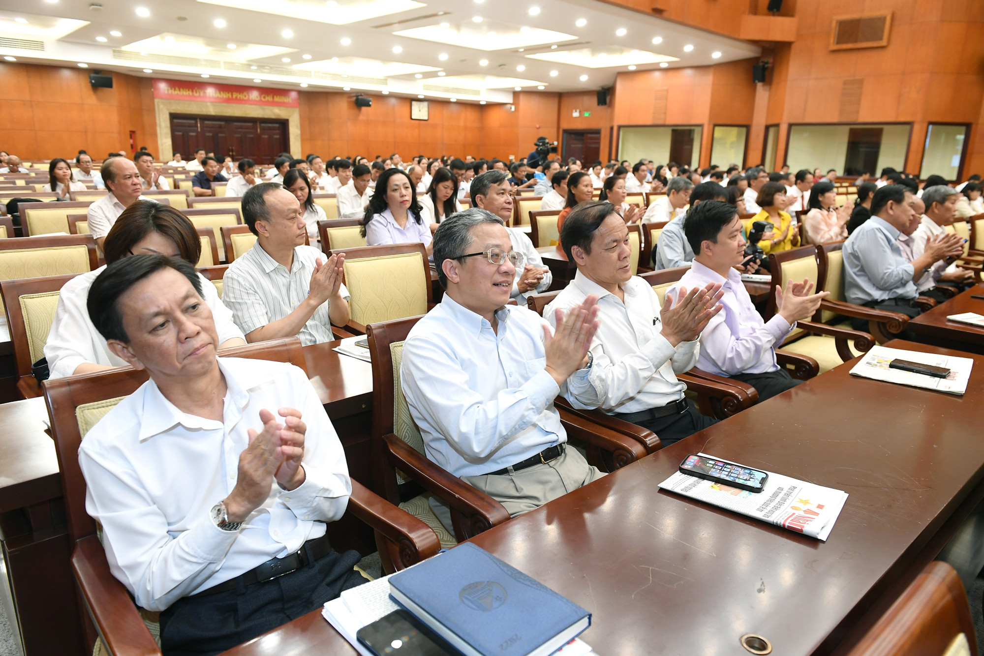 [Ảnh] Đổi mới nâng cao năng lực định hướng, hiệu quả tuyên truyền gắn với việc mua, đọc, làm theo báo, tạp chí Đảng ảnh 12