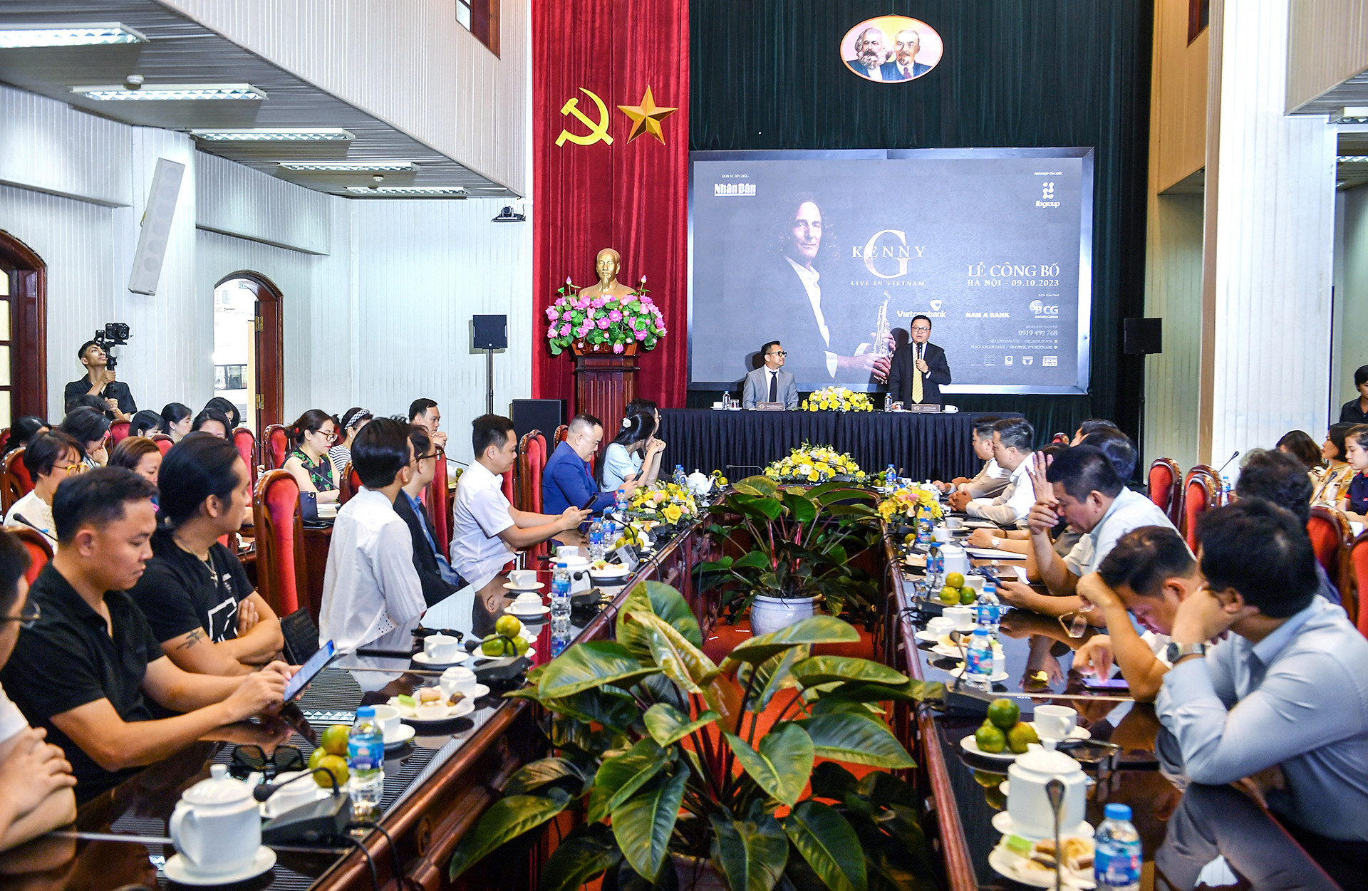 [Ảnh] Họp báo Lễ công bố chính thức sự kiện "Kenny G Live In Vietnam” ảnh 1