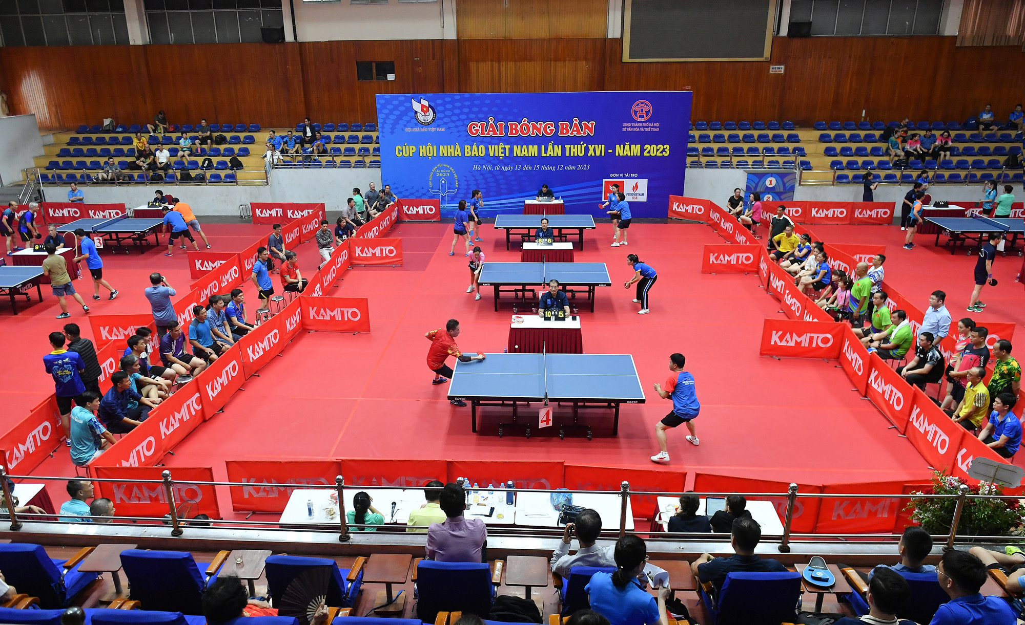 [Ảnh] Những khoảnh khắc ấn tượng tại Giải Bóng bàn Cúp Hội Nhà báo Việt Nam lần thứ XVI ảnh 1