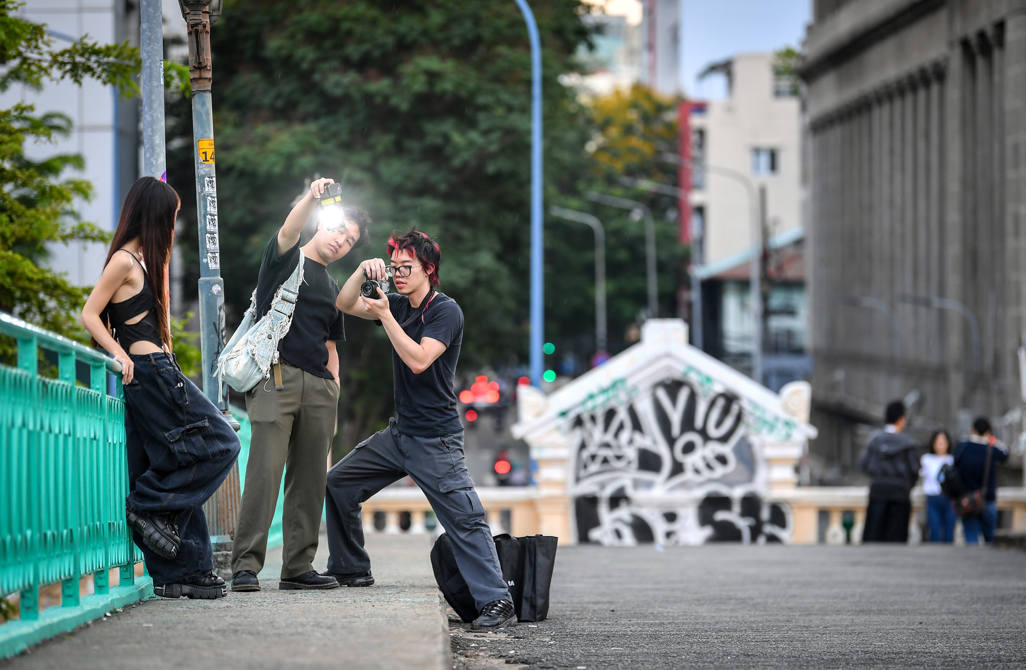 Hình ảnh nhịp sống trẻ và năng động của các bạn trẻ Thành phố Hồ Chí Minh