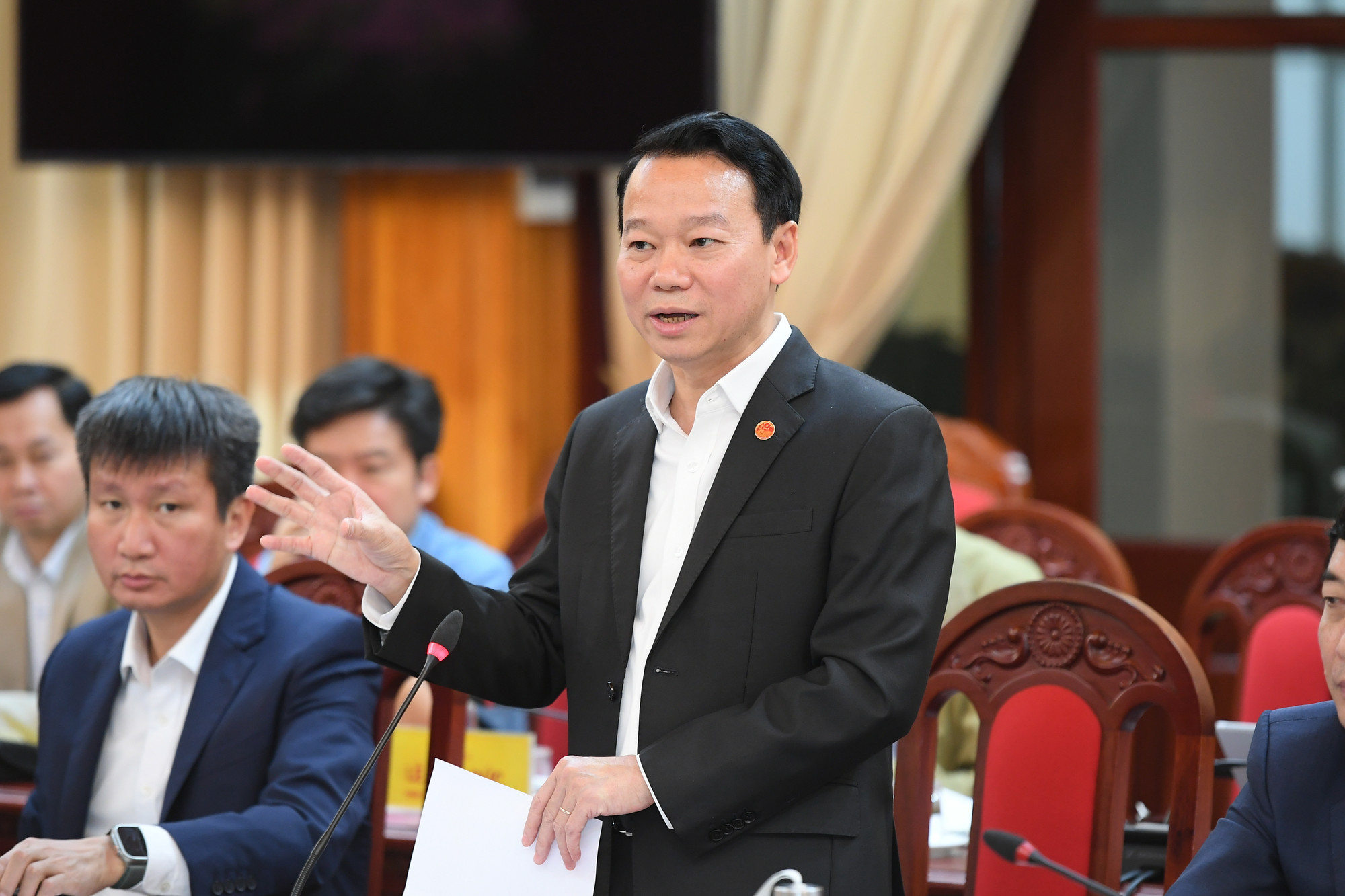 Bí thư Tỉnh ủy Đỗ Đức Duy phát biểu tại buổi làm việc.