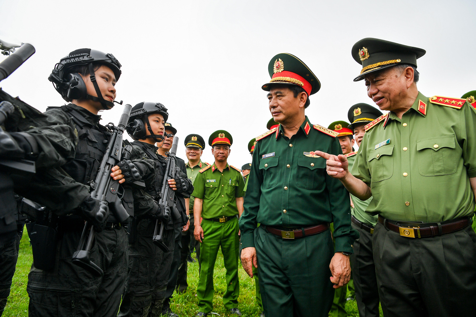 [Ảnh] Hợp luyện diễu binh, diễu hành kỷ niệm 70 năm Chiến thắng Điện Biên Phủ ảnh 19