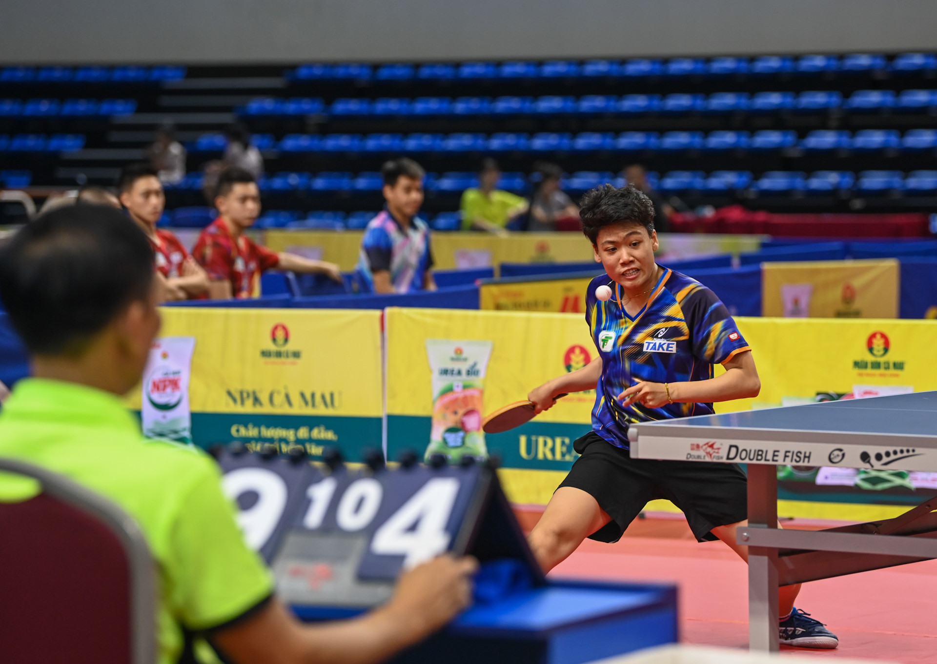 Với tâm lý thoải mái, Nguyễn Bạch Thanh Thư hoàn toàn làm chủ trận đấu, giành thắng lợi với tỷ số 3-0, cùng đồng đội TP Hồ Chí Minh bảo vệ thành công chức vô địch đồng đội nữ.