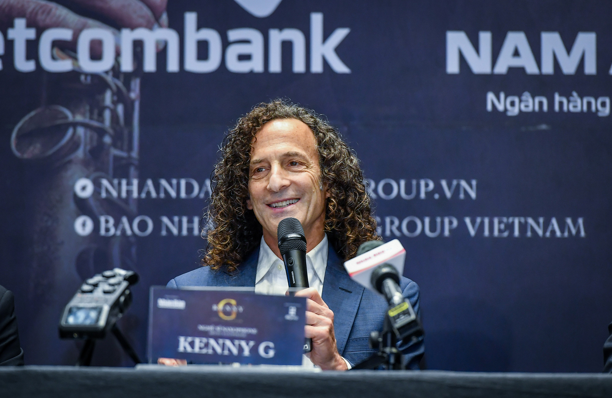 [Ảnh] Buổi gặp gỡ báo chí của Kenny G trước ngày công diễn ảnh 9