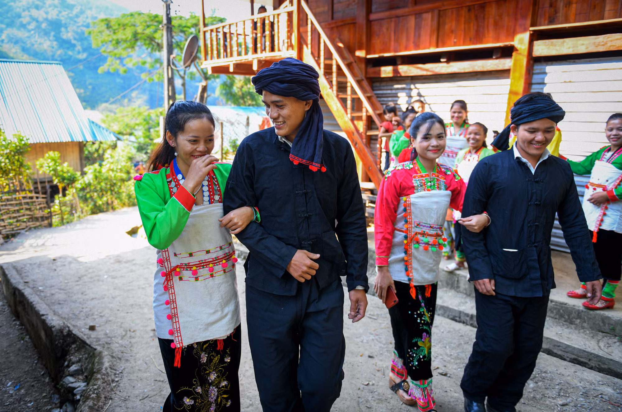 [Ảnh] Ngày Quốc tế Hạnh phúc: Những nụ cười hạnh phúc của các dân tộc Việt Nam ảnh 14